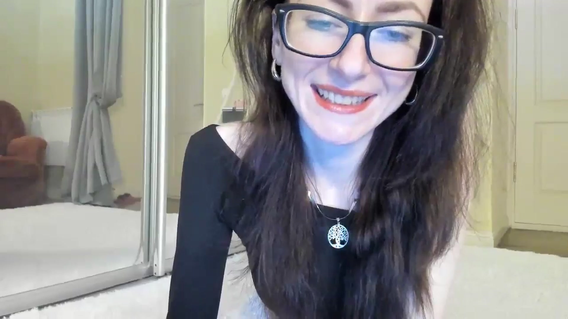 Gallery image thumbnail from Baby_Jewel's myfreecams stream on, 11/26/2024, 13:24 image 17 of 20