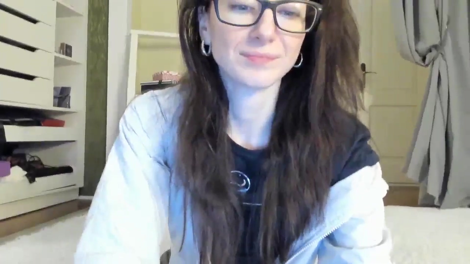 Gallery image thumbnail from Baby_Jewel's myfreecams stream on, 11/27/2024, 09:49 image 4 of 20