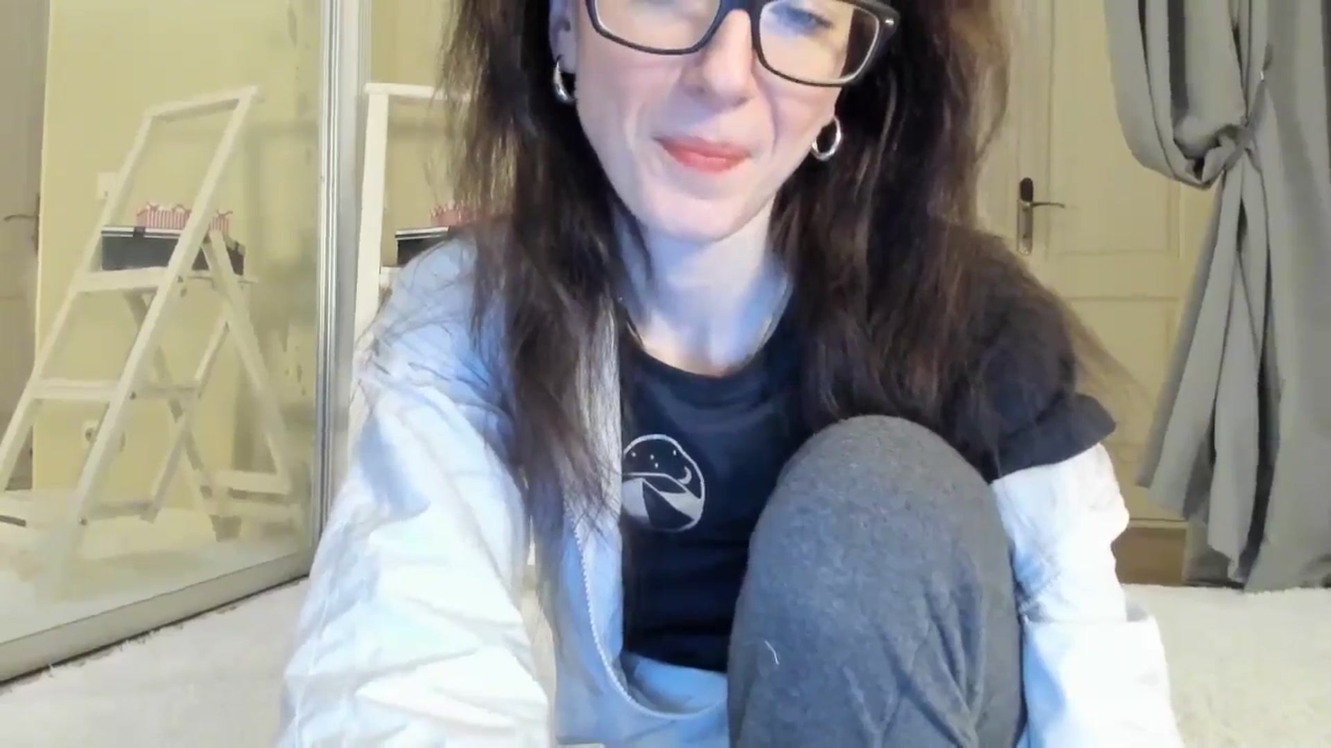 Gallery image thumbnail from Baby_Jewel's myfreecams stream on, 11/27/2024, 09:49 image 6 of 20