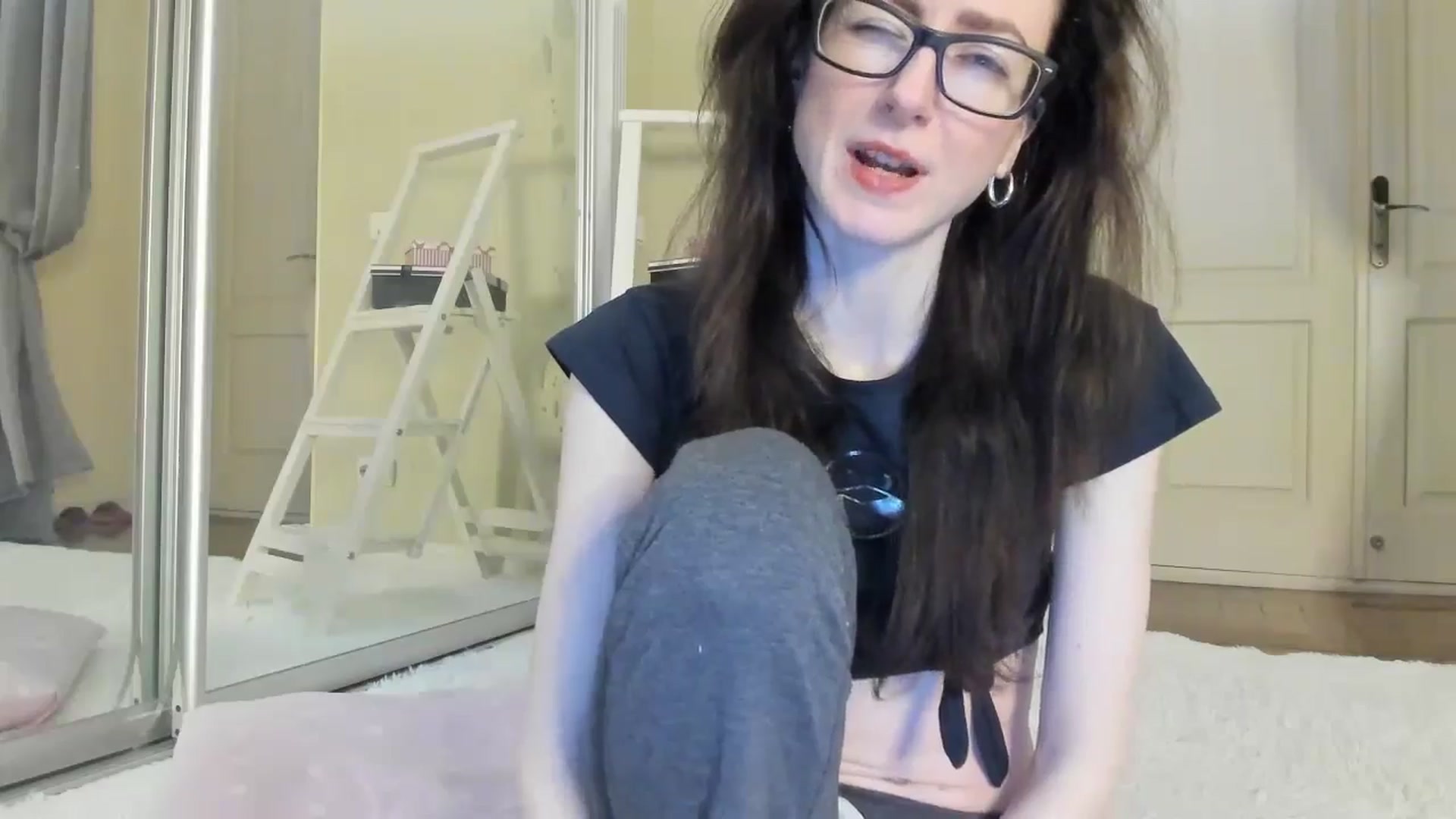 Gallery image thumbnail from Baby_Jewel's myfreecams stream on, 11/27/2024, 10:50 image 16 of 20