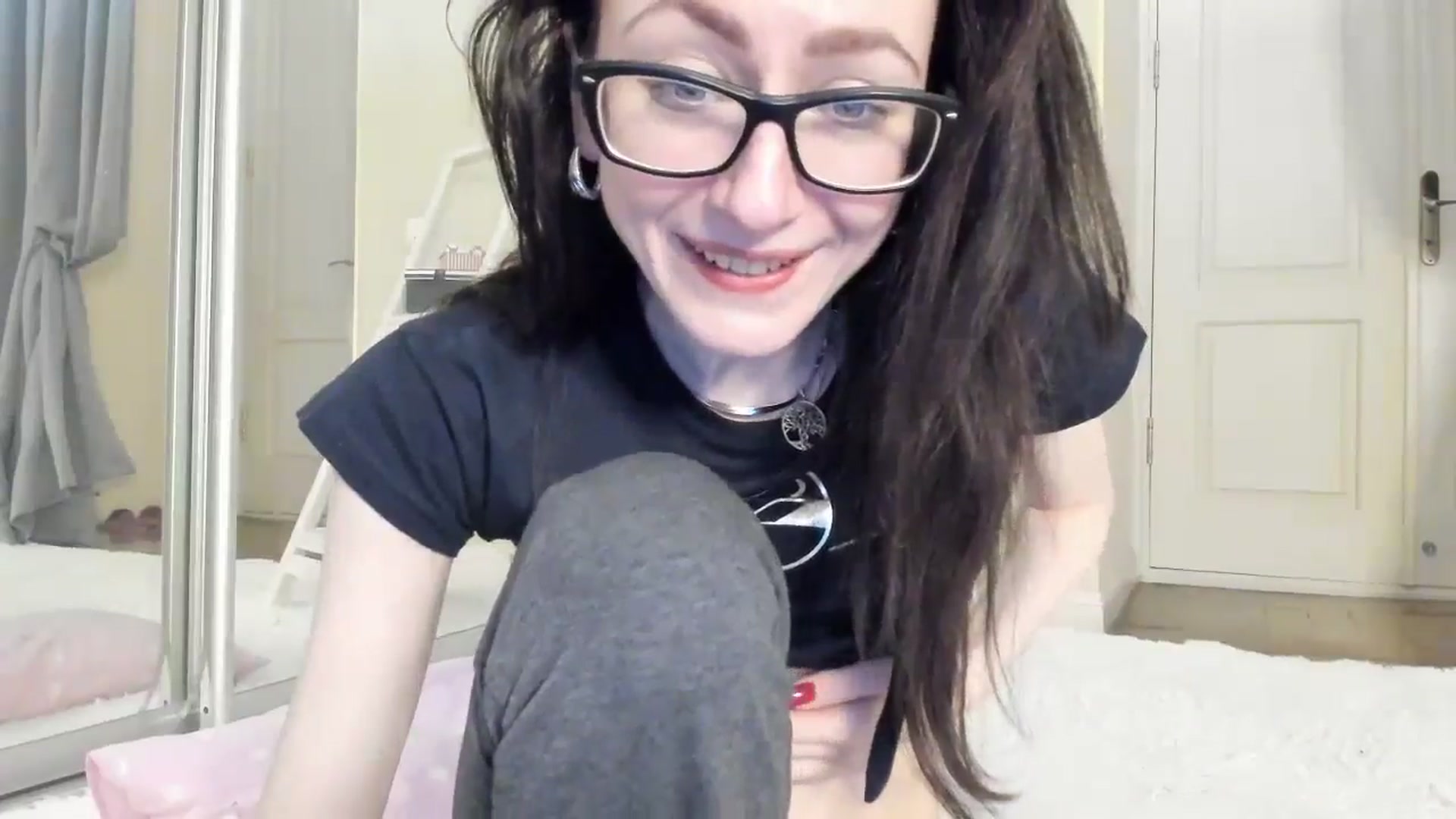 Gallery image thumbnail from Baby_Jewel's myfreecams stream on, 11/27/2024, 15:03 image 8 of 20