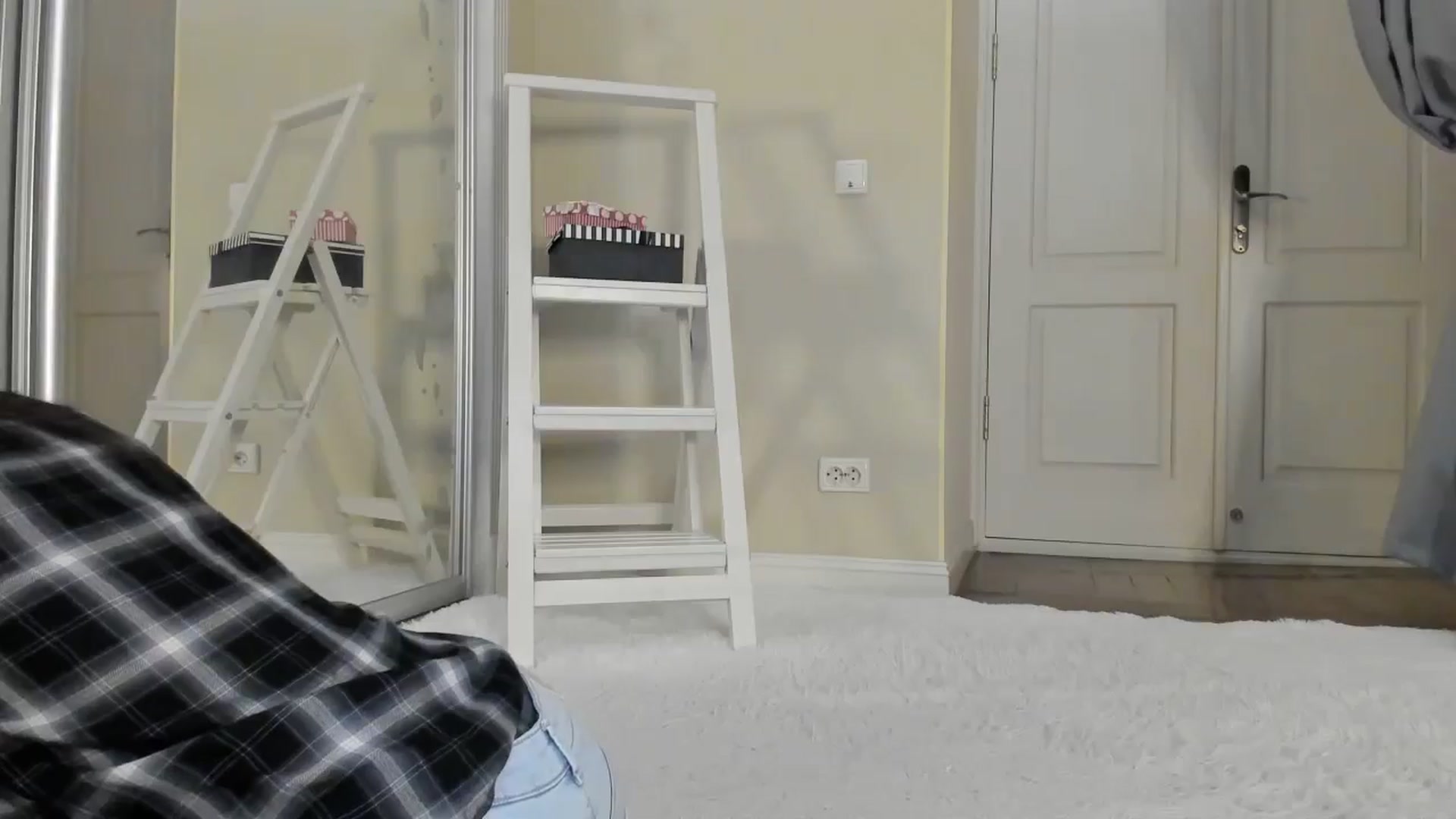 Gallery image thumbnail from Baby_Jewel's myfreecams stream on, 11/29/2024, 10:49 image 9 of 20