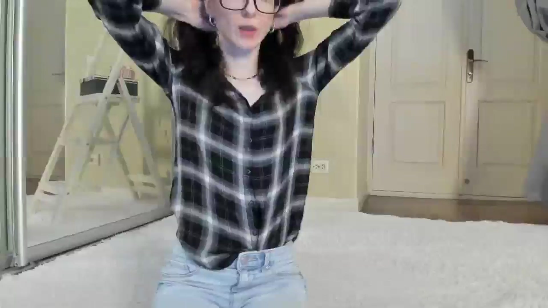 Gallery image thumbnail from Baby_Jewel's myfreecams stream on, 11/29/2024, 10:49 image 5 of 20
