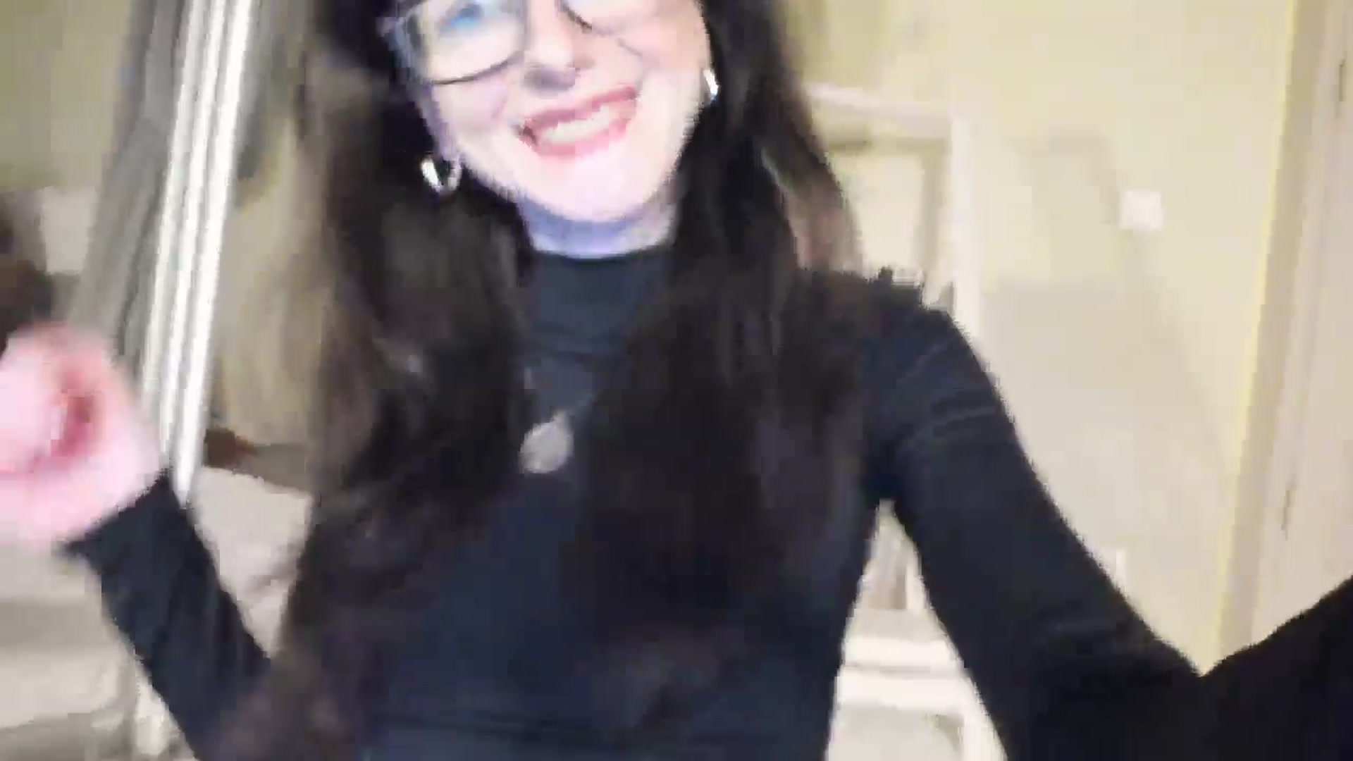 Gallery image thumbnail from Baby_Jewel's myfreecams stream on, 11/29/2024, 14:26 image 14 of 20