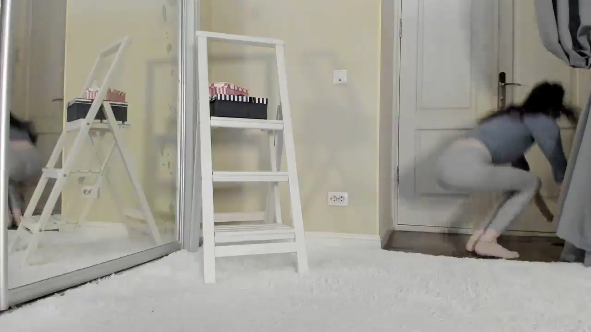 Gallery image thumbnail from Baby_Jewel's myfreecams stream on, 12/01/2024, 10:09 image 11 of 20