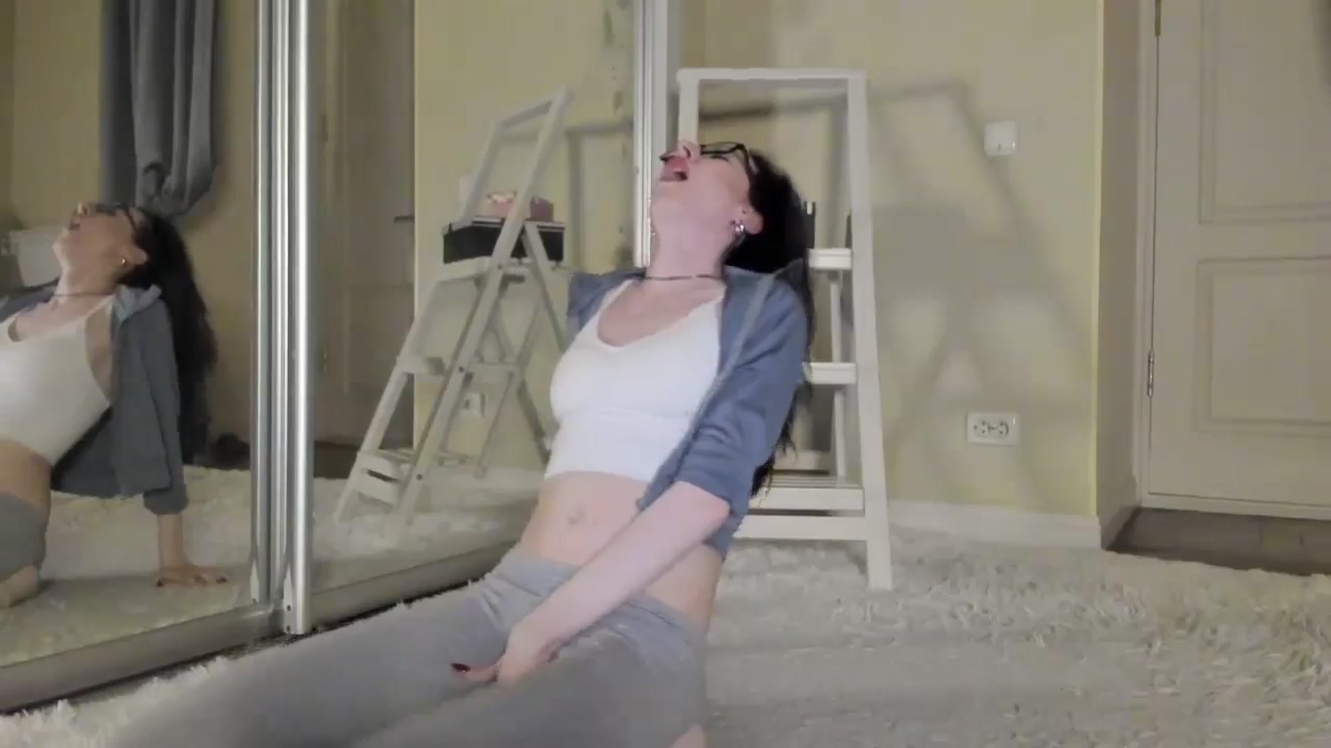 Gallery image thumbnail from Baby_Jewel's myfreecams stream on, 12/01/2024, 14:12 image 11 of 20
