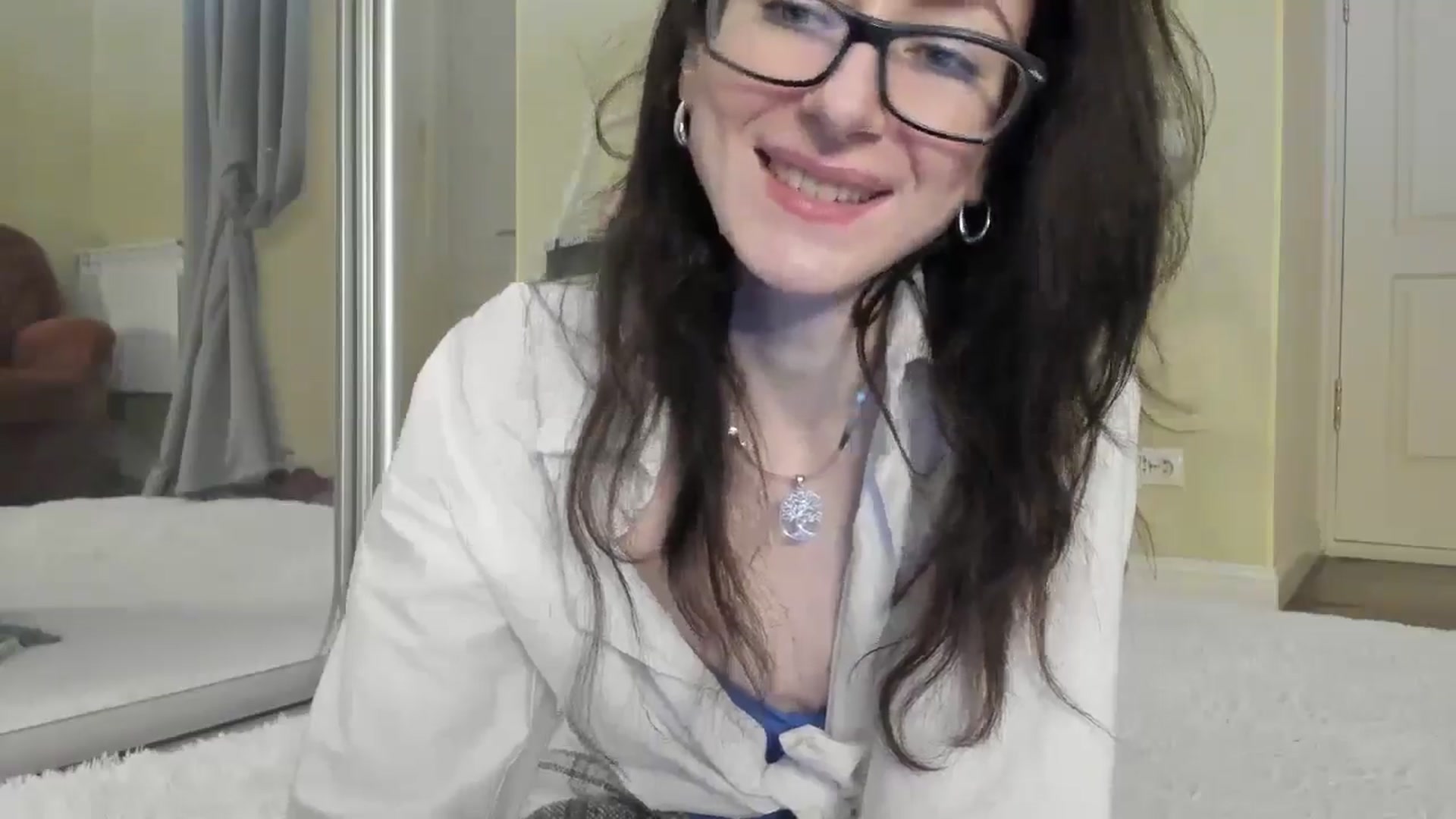 Gallery image thumbnail from Baby_Jewel's myfreecams stream on, 12/04/2024, 13:48 image 15 of 20