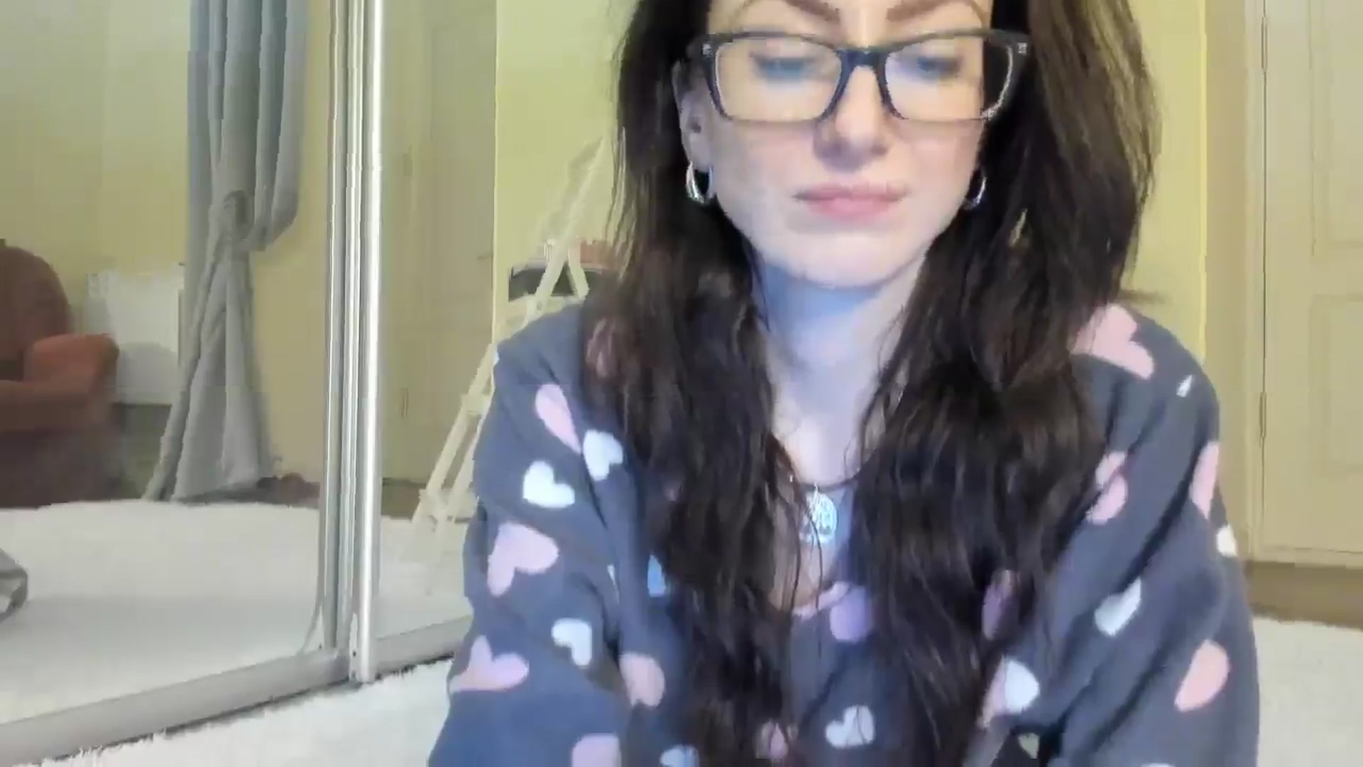 Gallery image thumbnail from Baby_Jewel's myfreecams stream on, 12/04/2024, 15:13 image 6 of 20