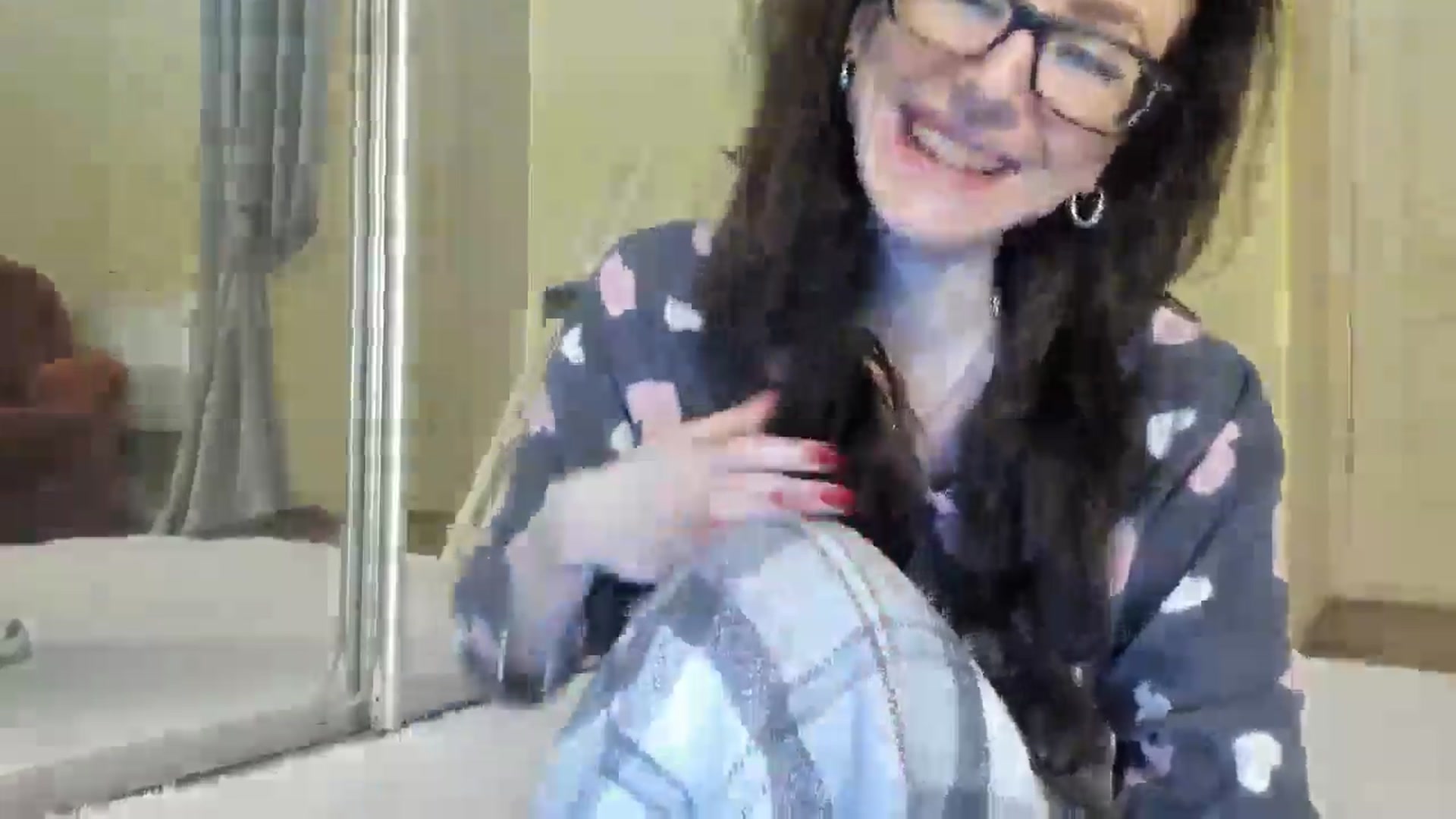Gallery image thumbnail from Baby_Jewel's myfreecams stream on, 12/04/2024, 15:13 image 7 of 20