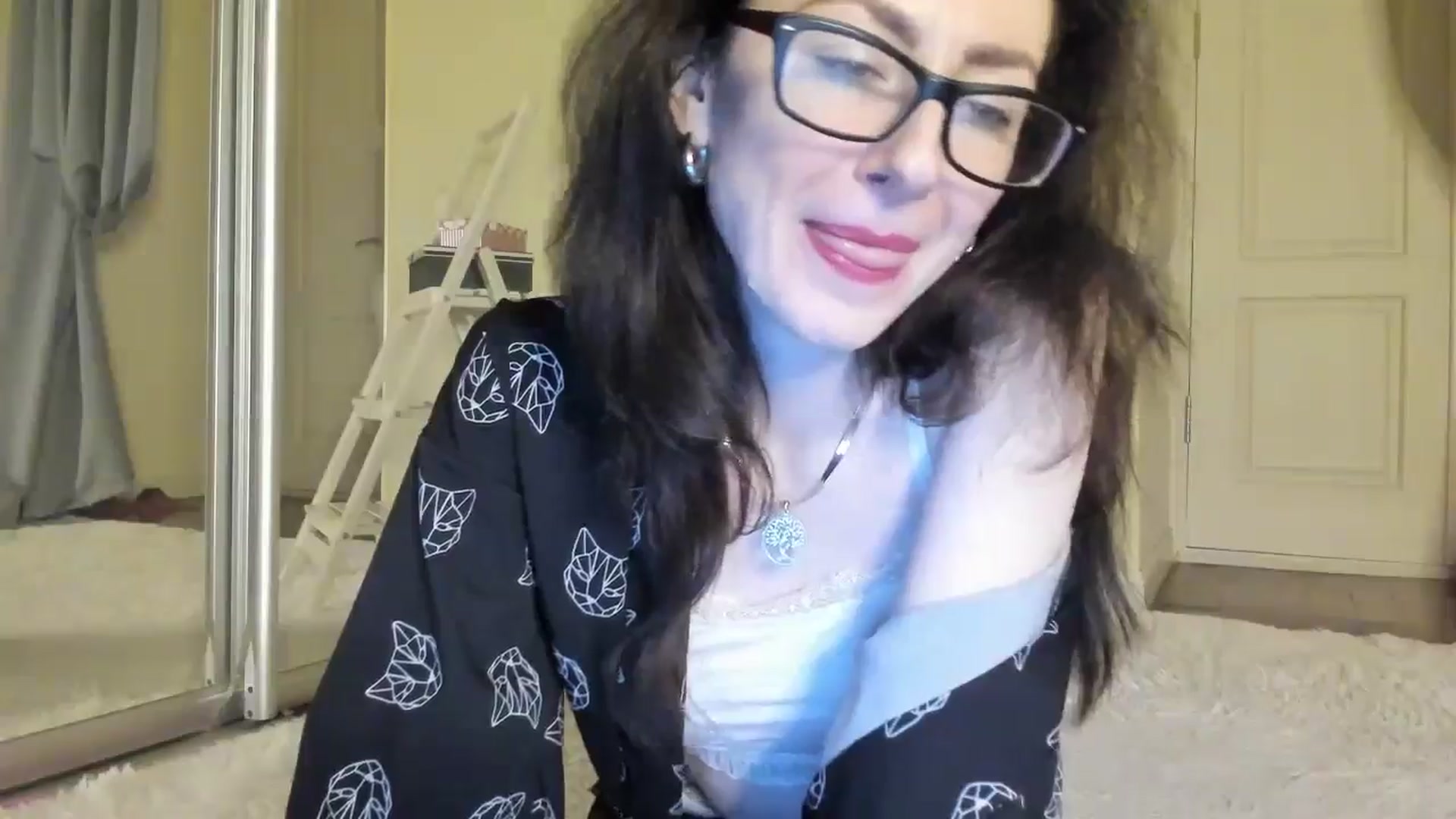 Gallery image thumbnail from Baby_Jewel's myfreecams stream on, 12/05/2024, 12:39 image 5 of 20