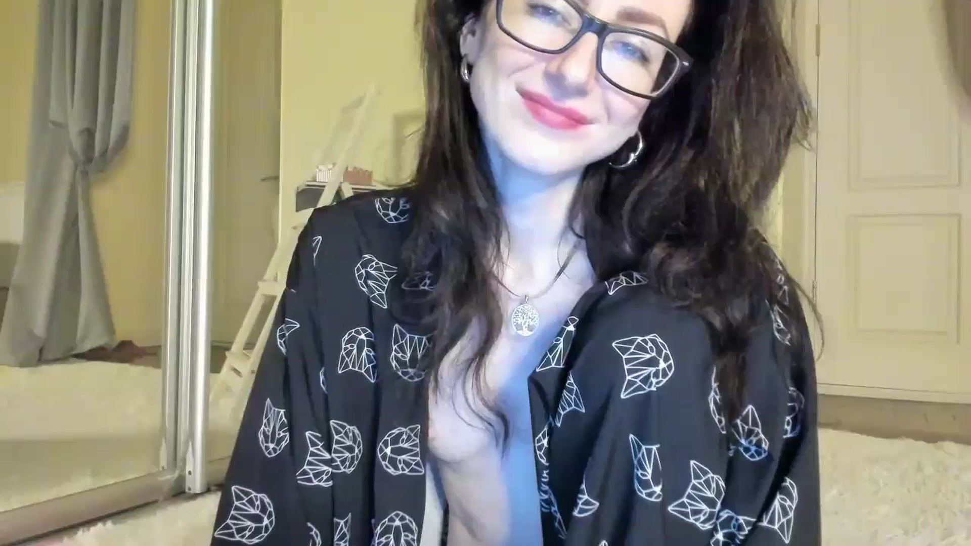 Gallery image thumbnail from Baby_Jewel's myfreecams stream on, 12/05/2024, 12:39 image 17 of 20