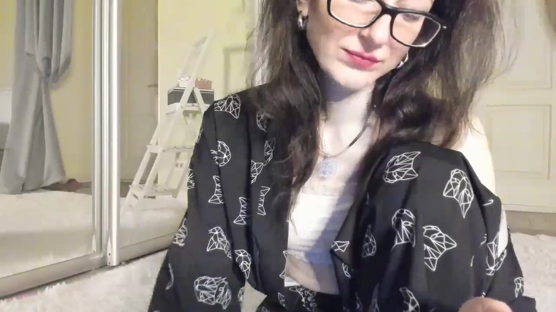 Gallery image thumbnail from Baby_Jewel's myfreecams stream on, 12/05/2024, 12:39 image 8 of 20