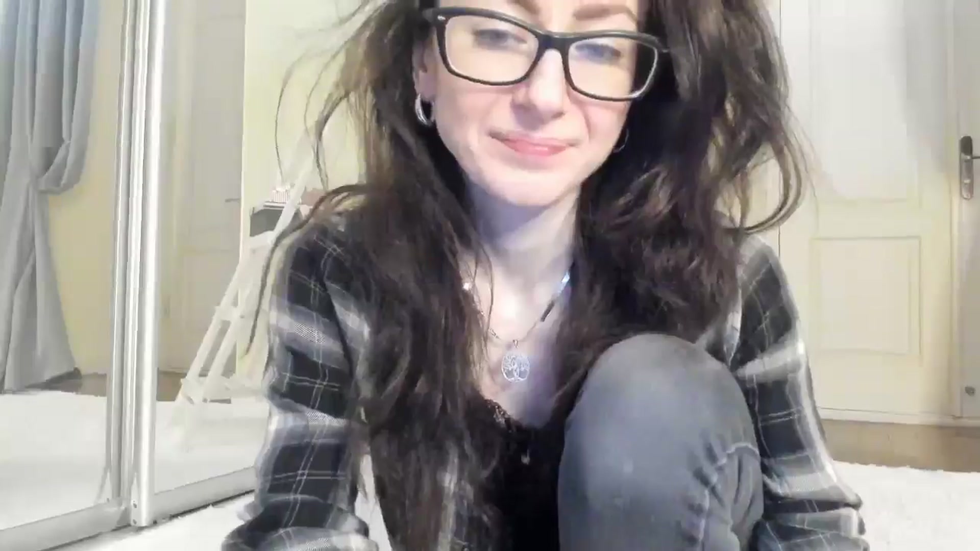 Gallery image thumbnail from Baby_Jewel's myfreecams stream on, 12/06/2024, 10:02 image 18 of 20