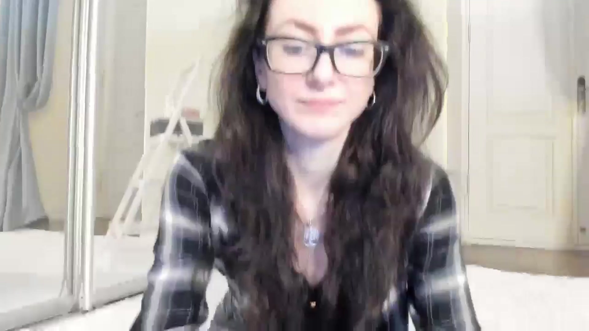 Gallery image thumbnail from Baby_Jewel's myfreecams stream on, 12/06/2024, 10:02 image 11 of 20
