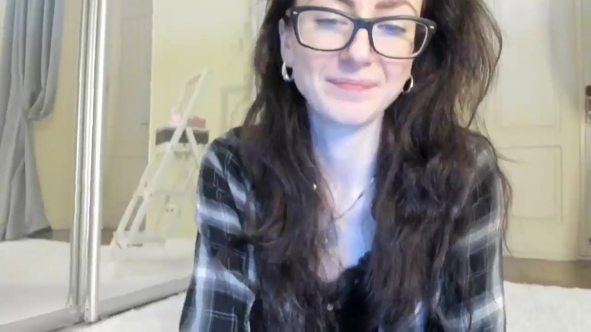 Gallery image thumbnail from Baby_Jewel's myfreecams stream on, 12/06/2024, 10:02 image 5 of 20