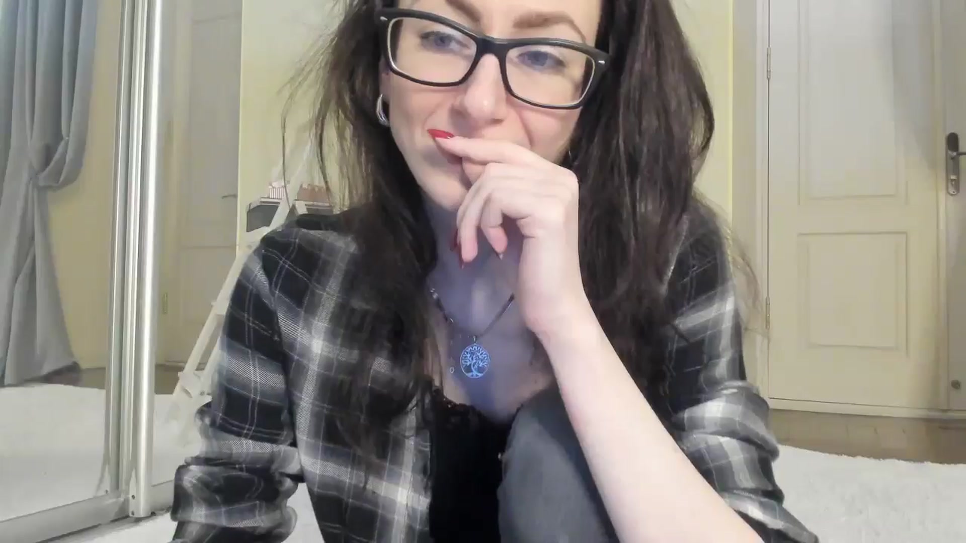 Gallery image thumbnail from Baby_Jewel's myfreecams stream on, 12/06/2024, 10:02 image 14 of 20