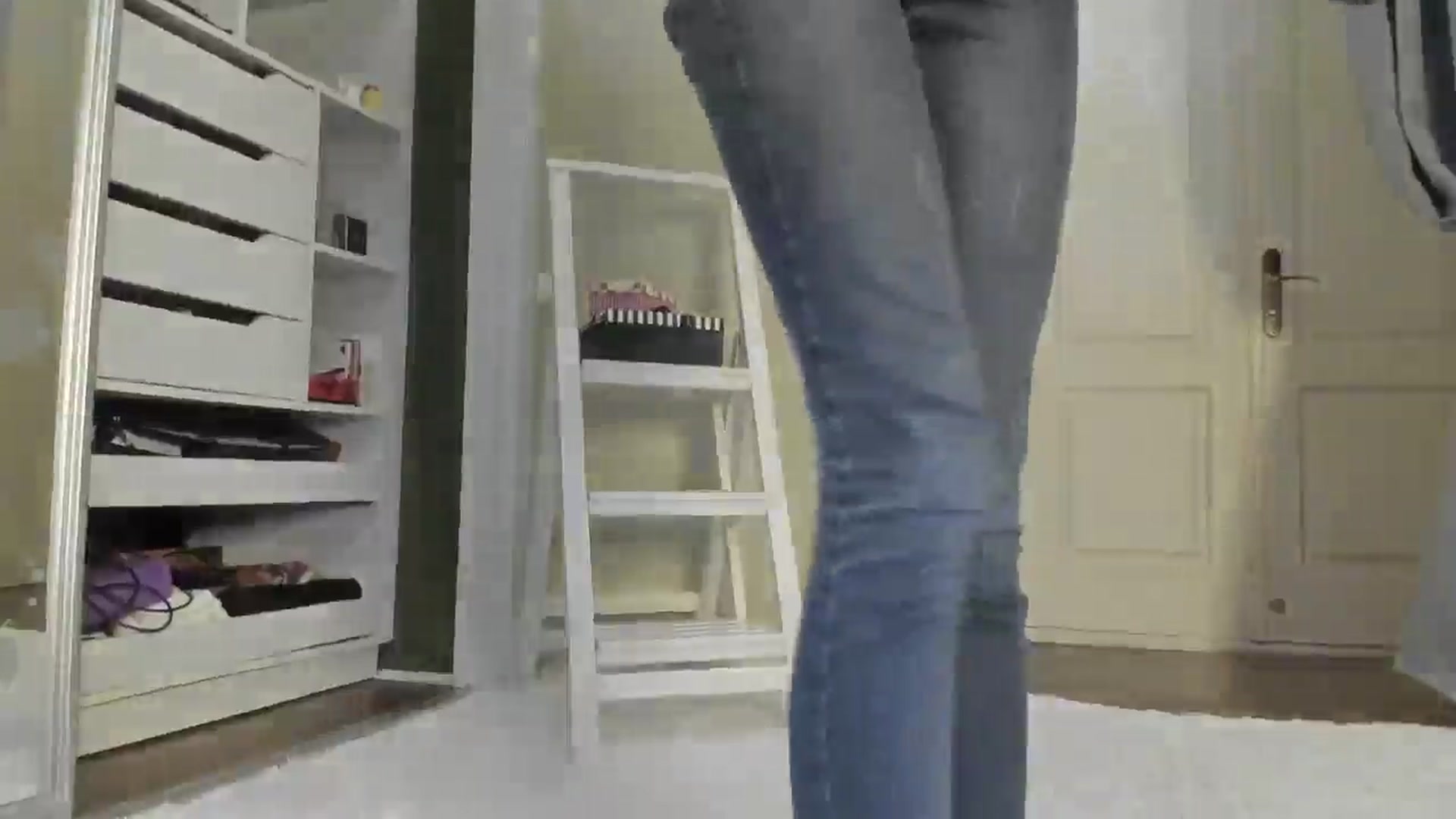 Gallery image thumbnail from Baby_Jewel's myfreecams stream on, 12/06/2024, 10:02 image 3 of 20
