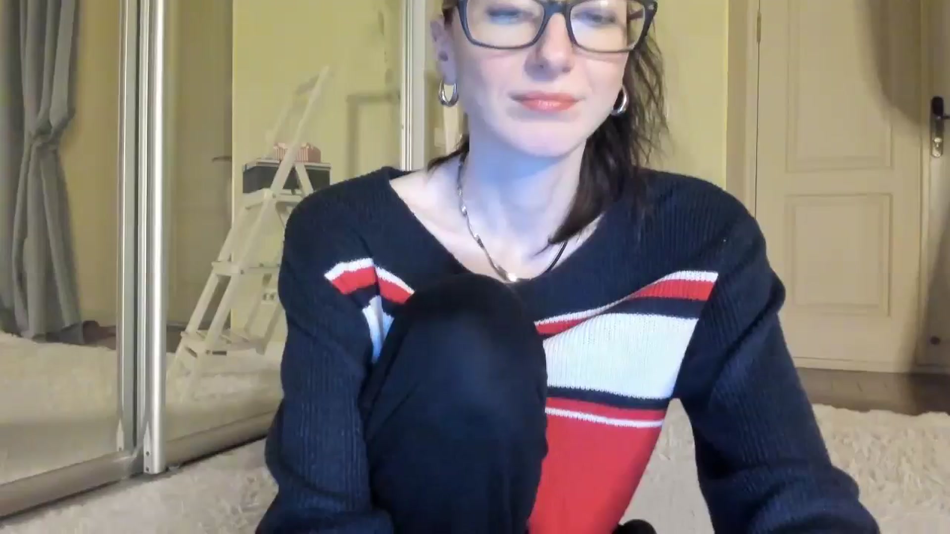 Gallery image thumbnail from Baby_Jewel's myfreecams stream on, 12/07/2024, 10:52 image 17 of 20