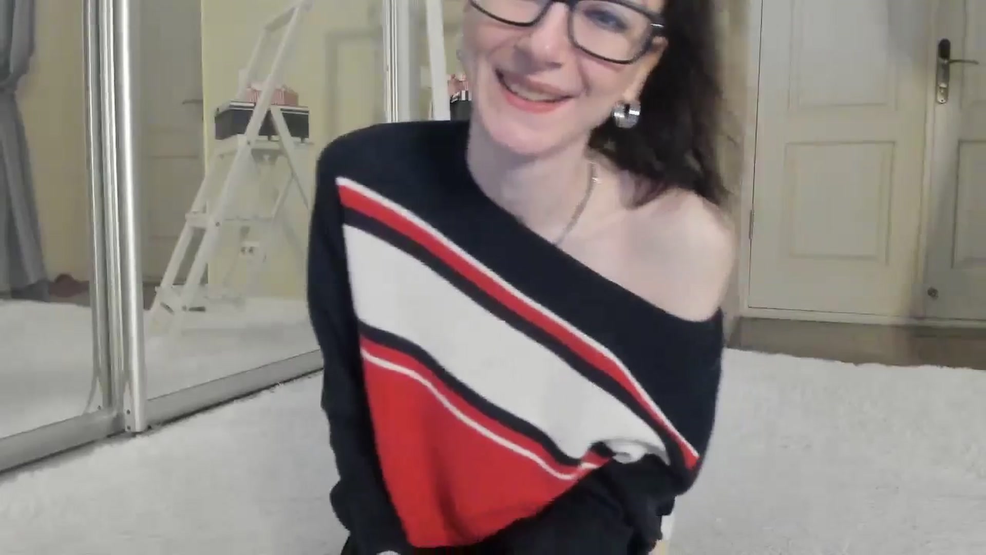 Gallery image thumbnail from Baby_Jewel's myfreecams stream on, 12/07/2024, 12:34 image 6 of 20