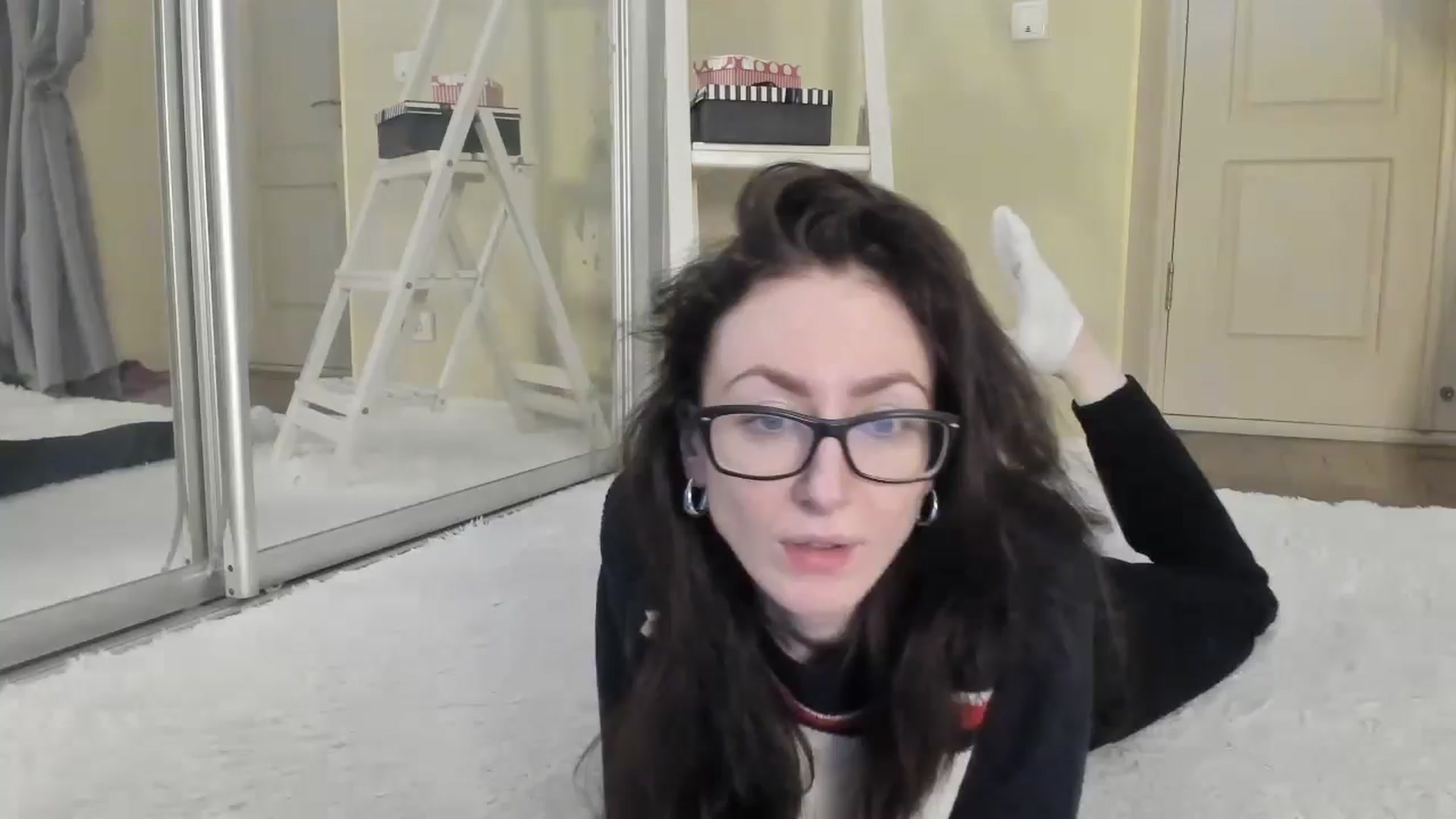 Gallery image thumbnail from Baby_Jewel's myfreecams stream on, 12/07/2024, 15:15 image 6 of 20