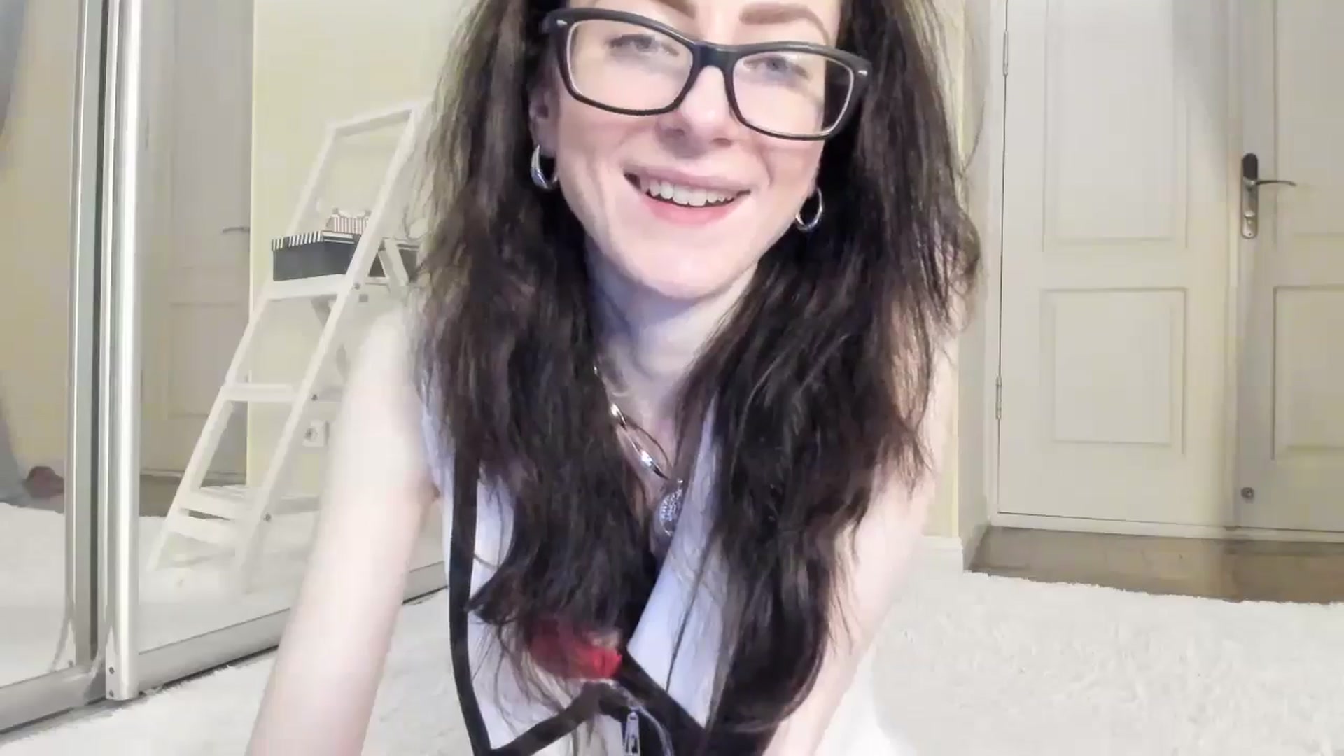 Gallery image thumbnail from Baby_Jewel's myfreecams stream on, 12/10/2024, 11:59 image 7 of 20