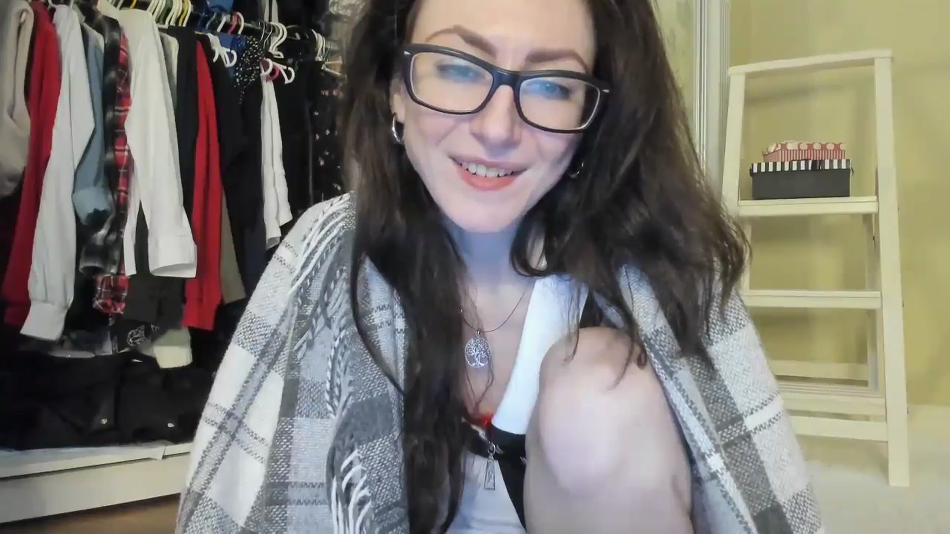 Gallery image thumbnail from Baby_Jewel's myfreecams stream on, 12/10/2024, 13:46 image 7 of 20