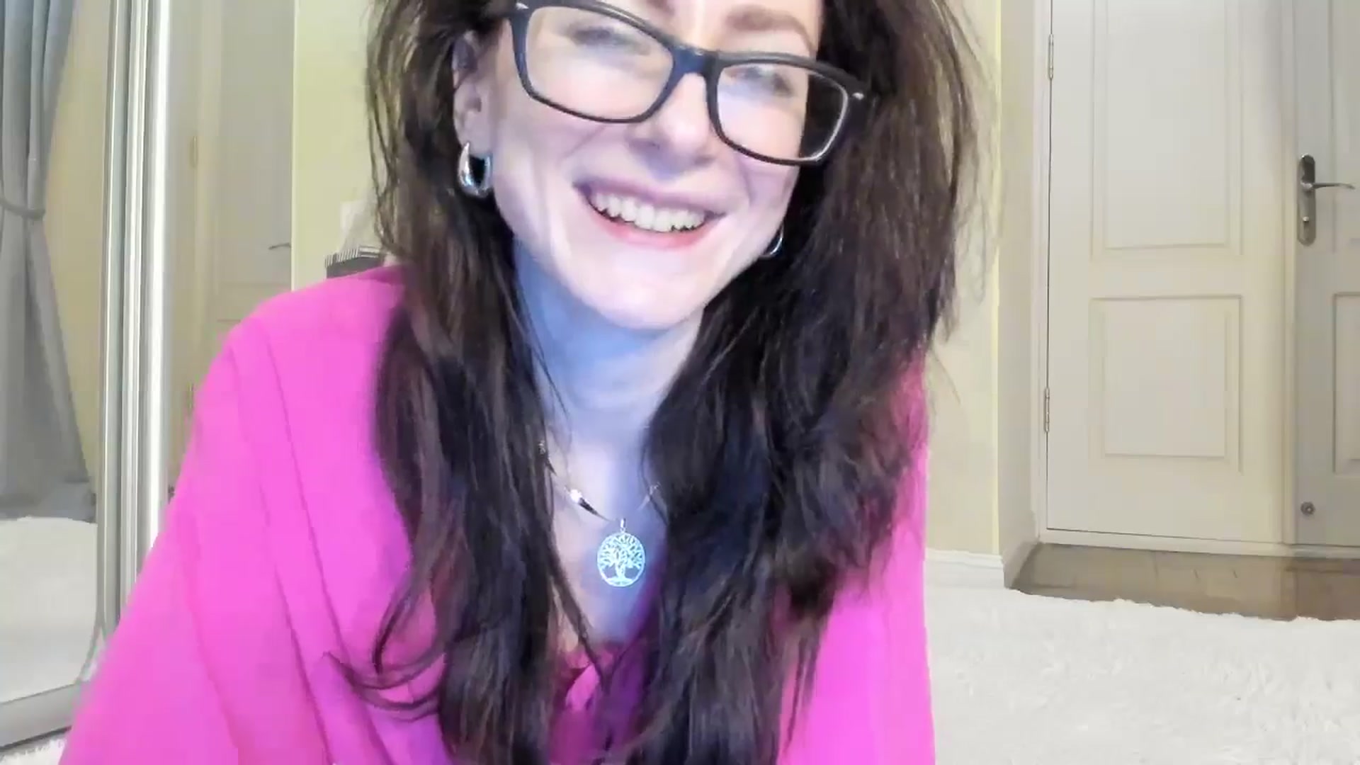Gallery image thumbnail from Baby_Jewel's myfreecams stream on, 12/11/2024, 18:06 image 17 of 20