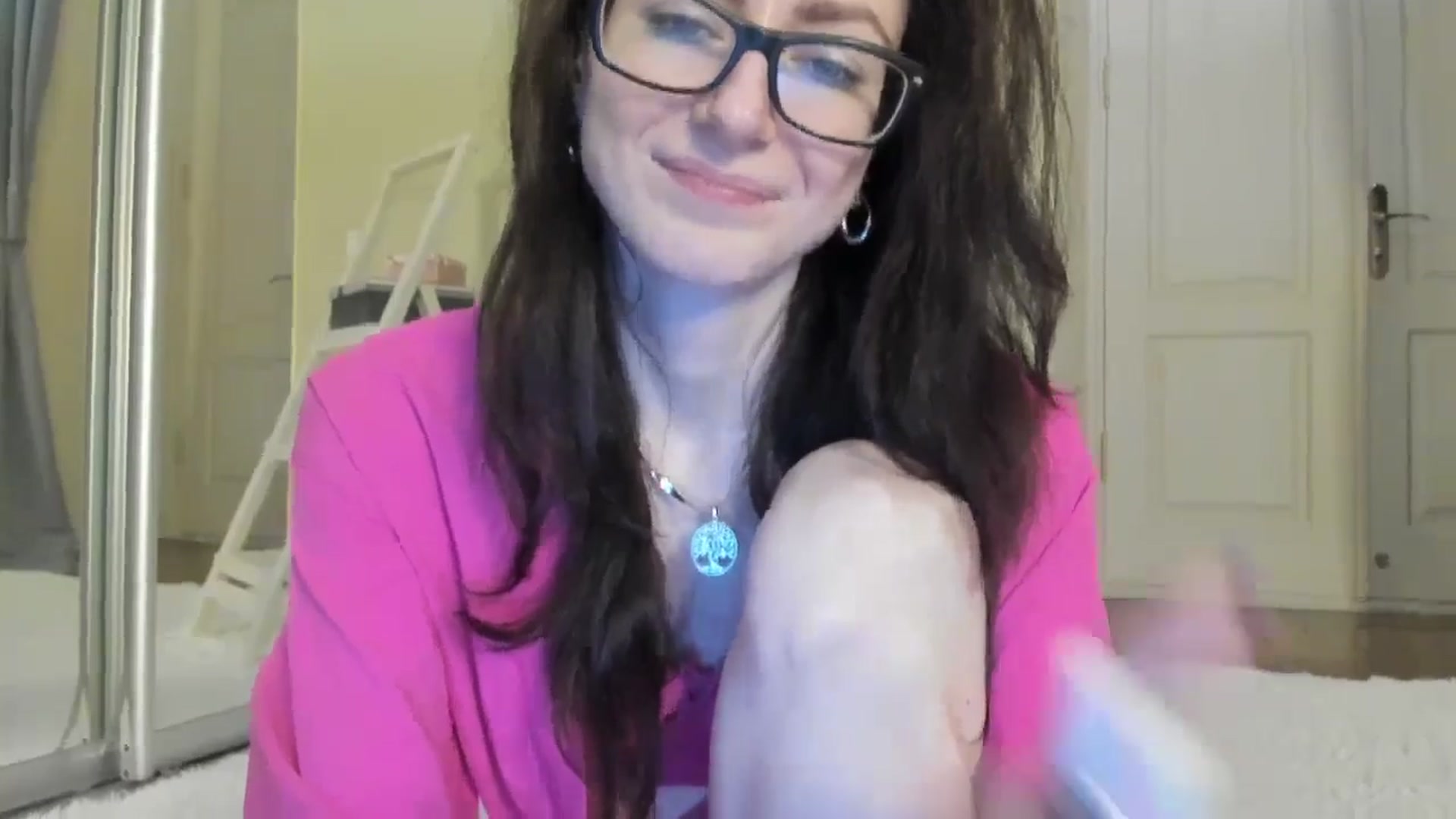 Gallery image thumbnail from Baby_Jewel's myfreecams stream on, 12/11/2024, 18:06 image 5 of 20