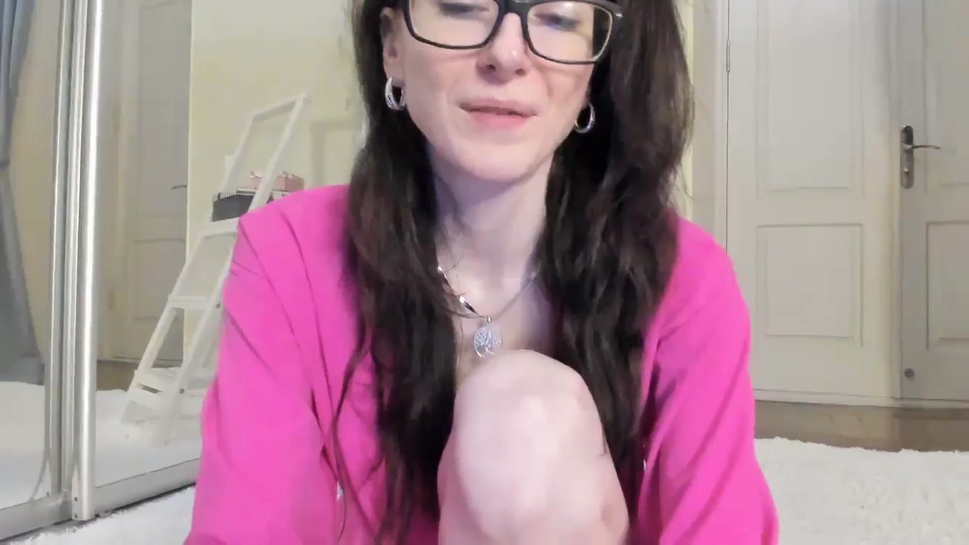 Gallery image thumbnail from Baby_Jewel's myfreecams stream on, 12/11/2024, 18:06 image 8 of 20
