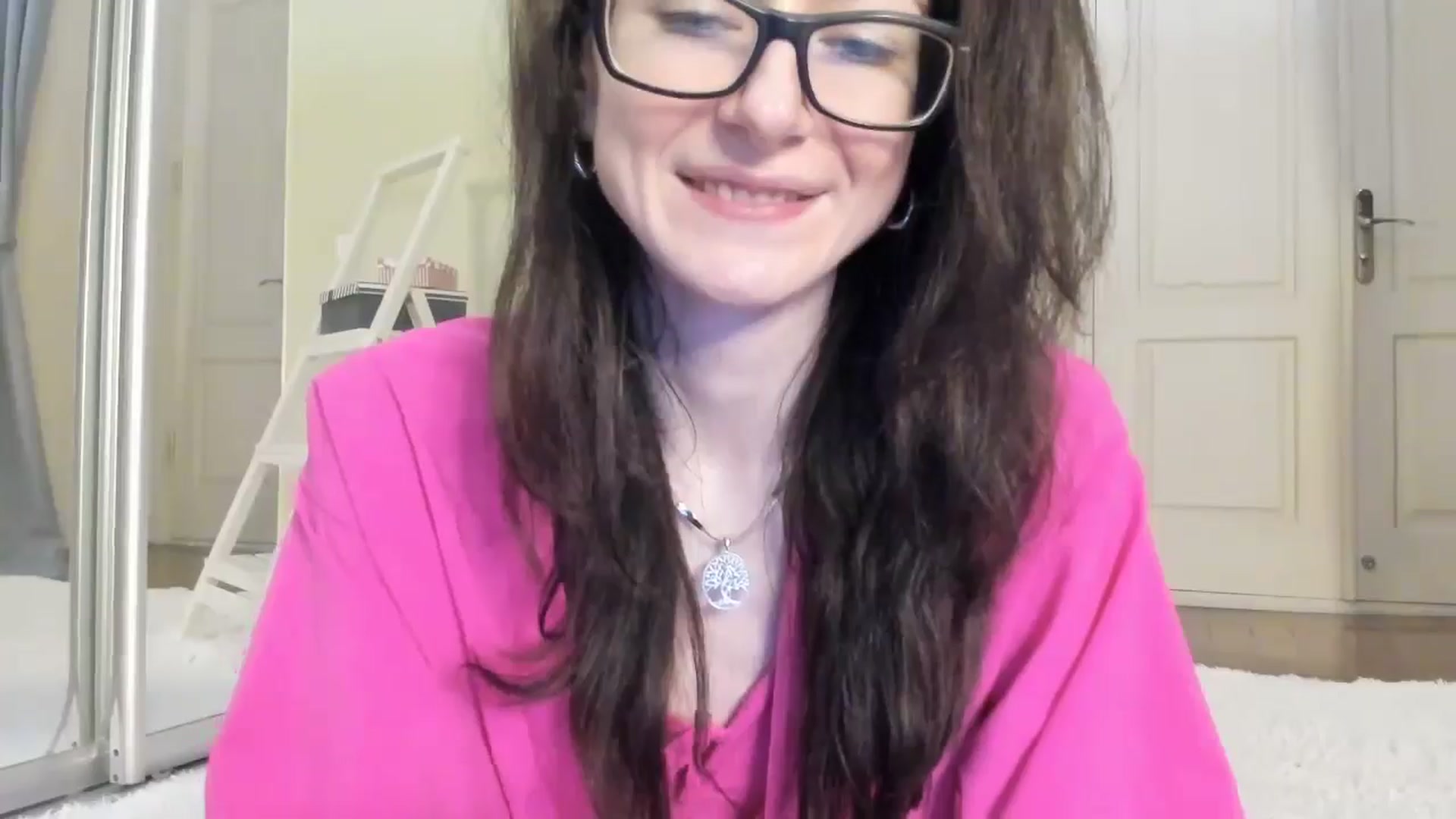 Gallery image thumbnail from Baby_Jewel's myfreecams stream on, 12/11/2024, 18:06 image 7 of 20