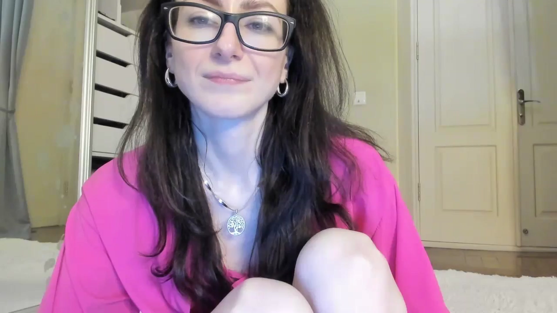 Gallery image thumbnail from Baby_Jewel's myfreecams stream on, 12/11/2024, 18:06 image 3 of 20