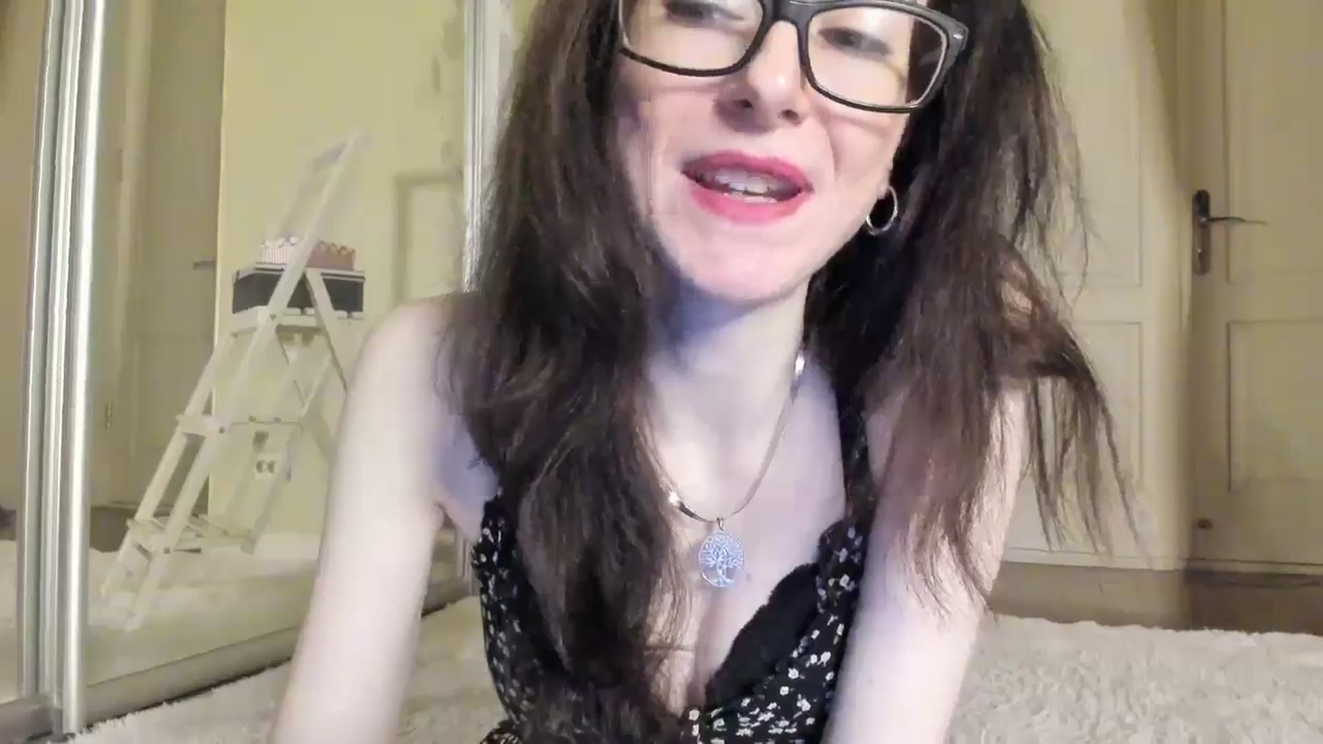 Gallery image thumbnail from Baby_Jewel's myfreecams stream on, 12/12/2024, 12:05 image 6 of 20