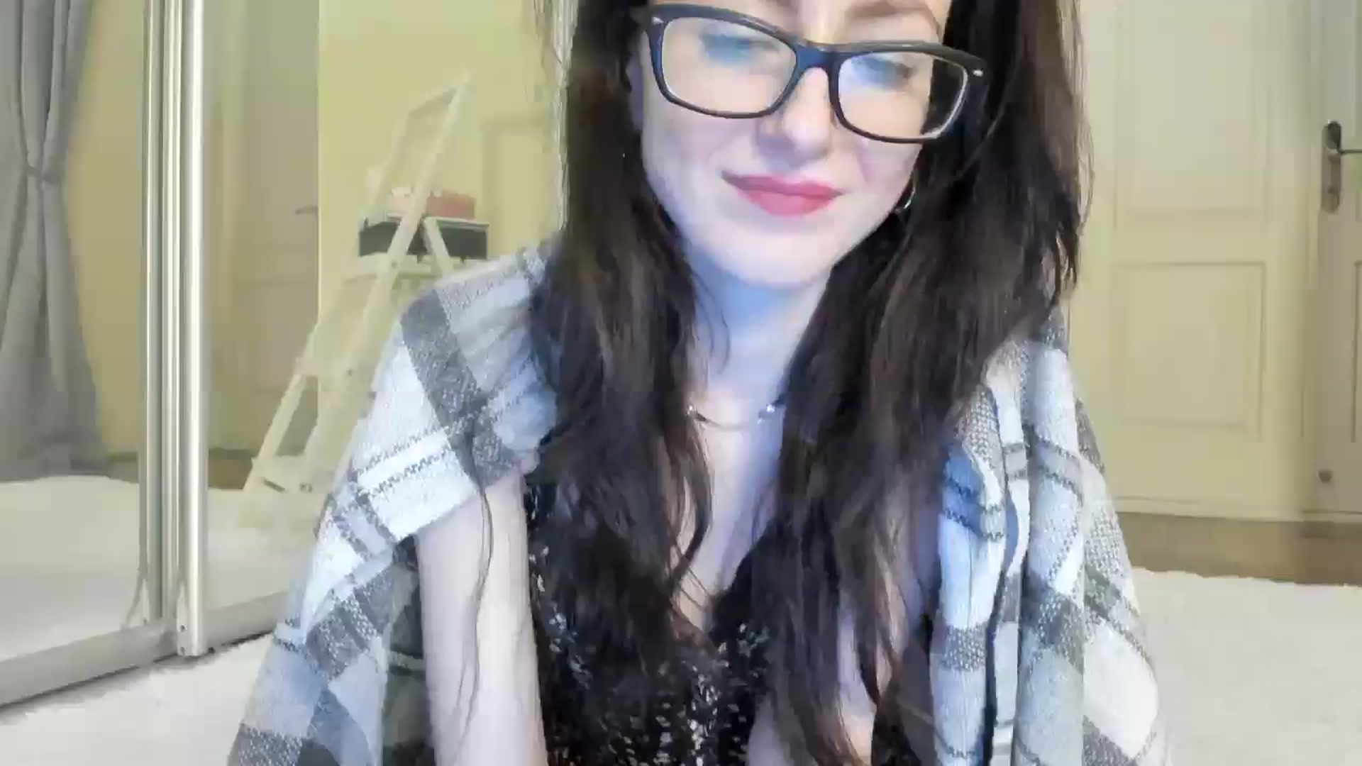 Gallery image thumbnail from Baby_Jewel's myfreecams stream on, 12/12/2024, 17:03 image 1 of 20