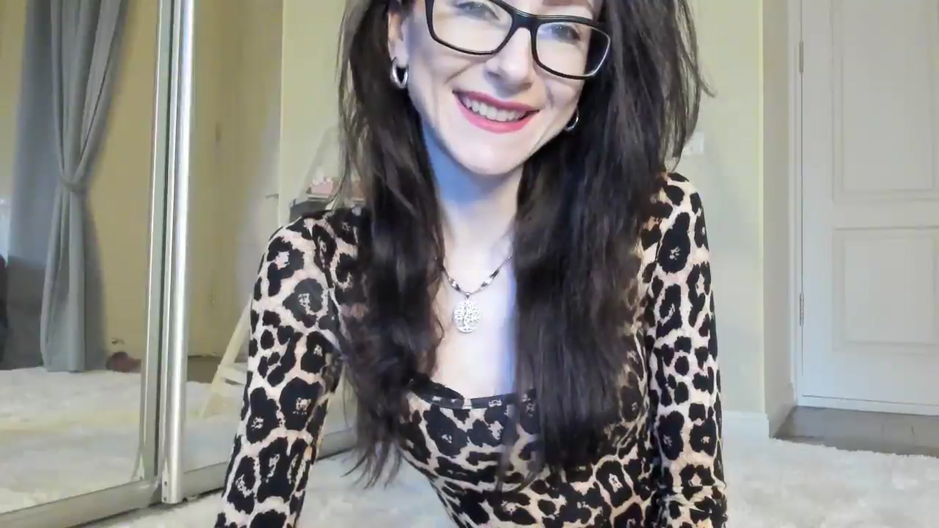 Gallery image thumbnail from Baby_Jewel's myfreecams stream on, 12/13/2024, 11:29 image 9 of 20
