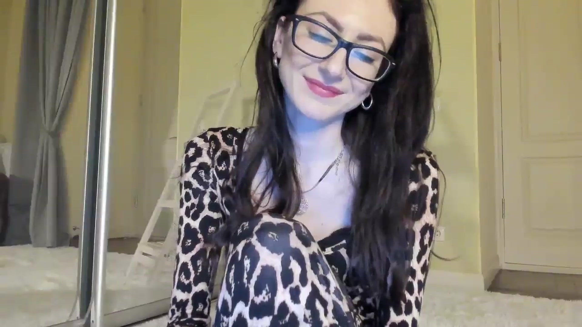 Gallery image thumbnail from Baby_Jewel's myfreecams stream on, 12/13/2024, 14:52 image 14 of 20