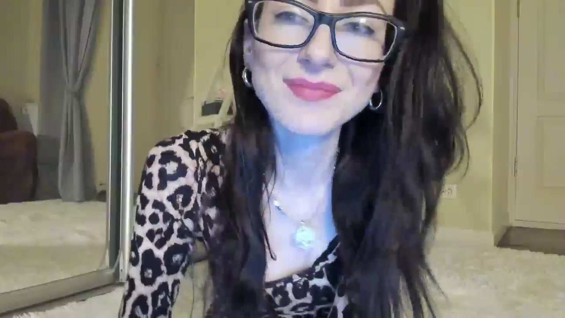 Gallery image thumbnail from Baby_Jewel's myfreecams stream on, 12/13/2024, 14:52 image 18 of 20