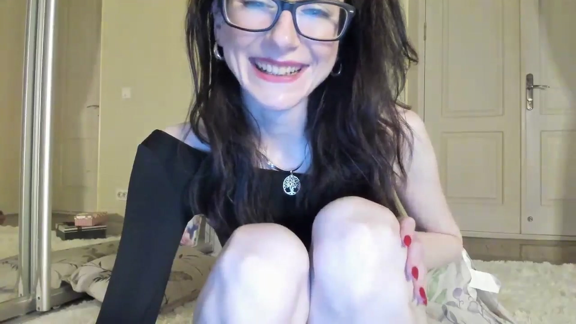 Gallery image thumbnail from Baby_Jewel's myfreecams stream on, 12/15/2024, 13:10 image 8 of 20