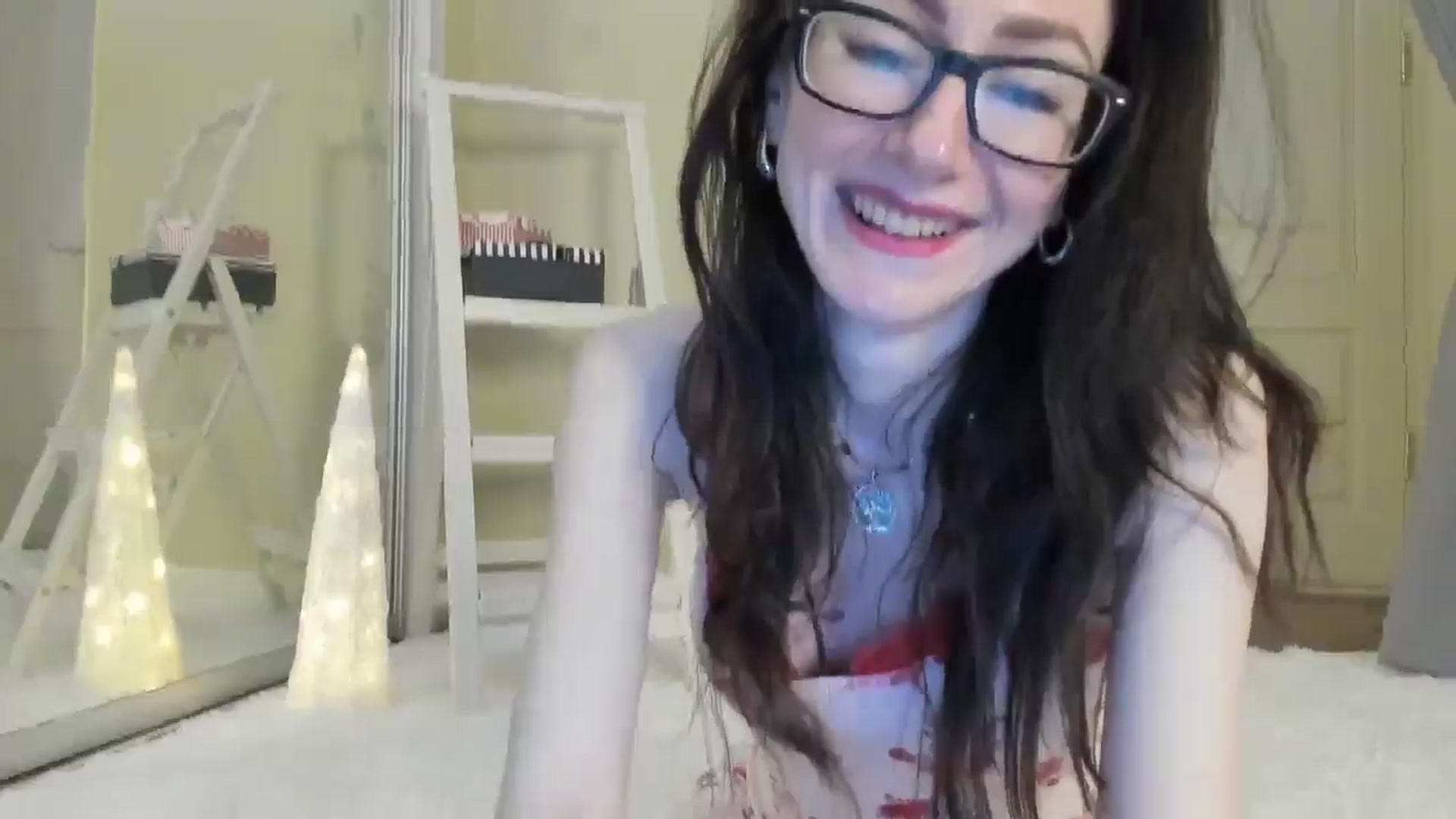 Gallery image thumbnail from Baby_Jewel's myfreecams stream on, 12/17/2024, 13:42 image 5 of 20