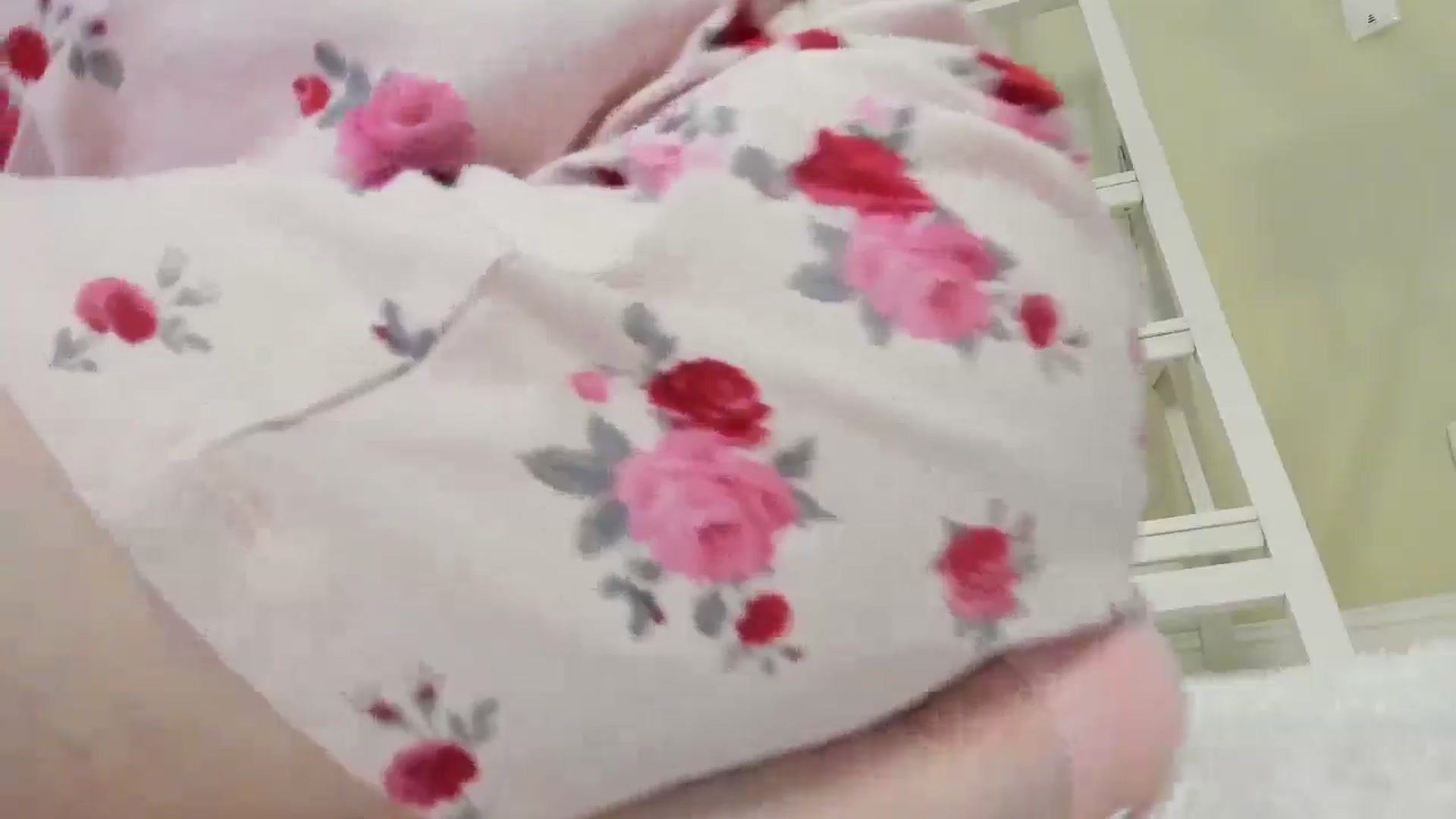 Gallery image thumbnail from Baby_Jewel's myfreecams stream on, 12/17/2024, 13:42 image 12 of 20