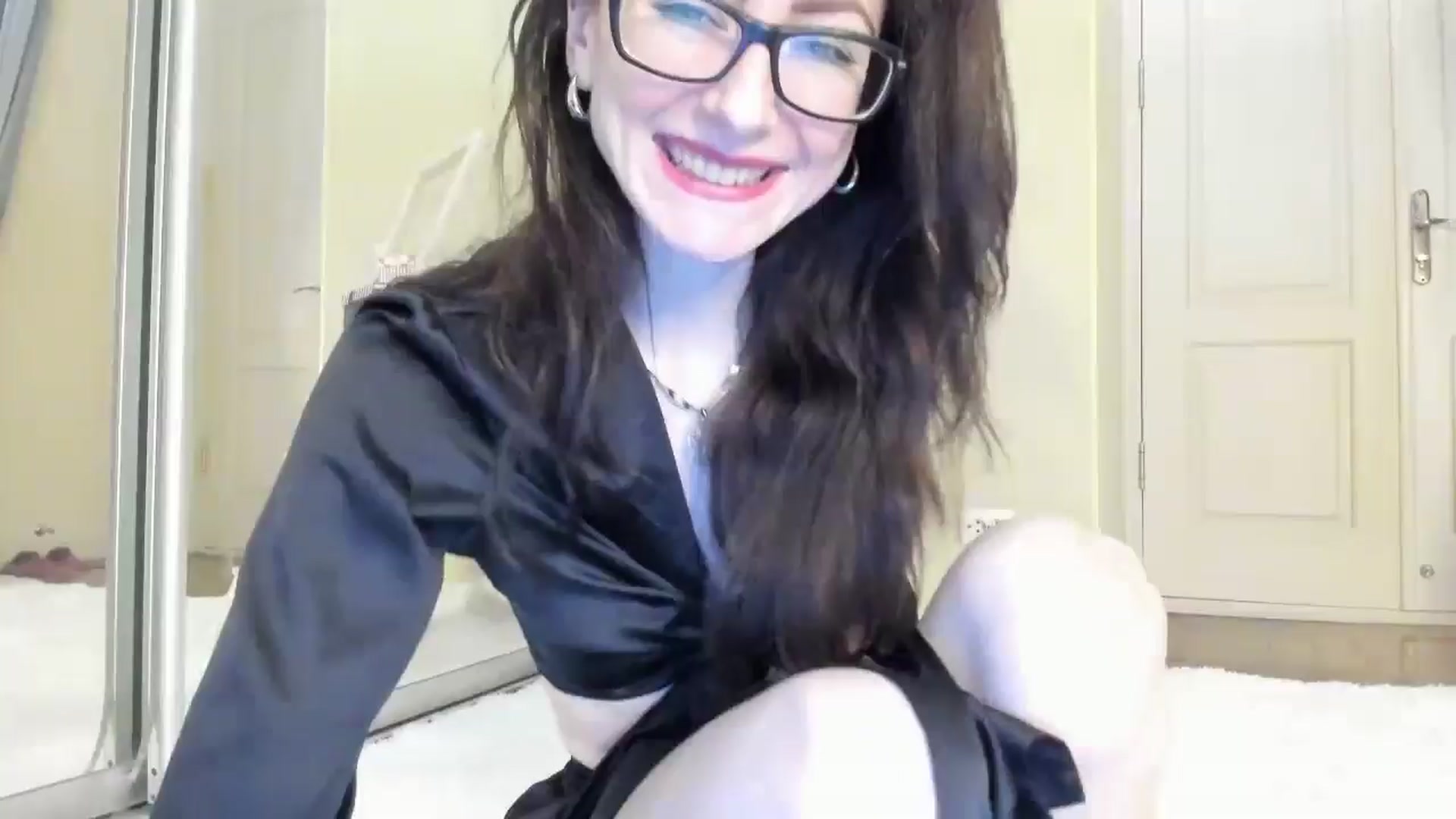 Gallery image thumbnail from Baby_Jewel's myfreecams stream on, 12/18/2024, 11:50 image 18 of 20