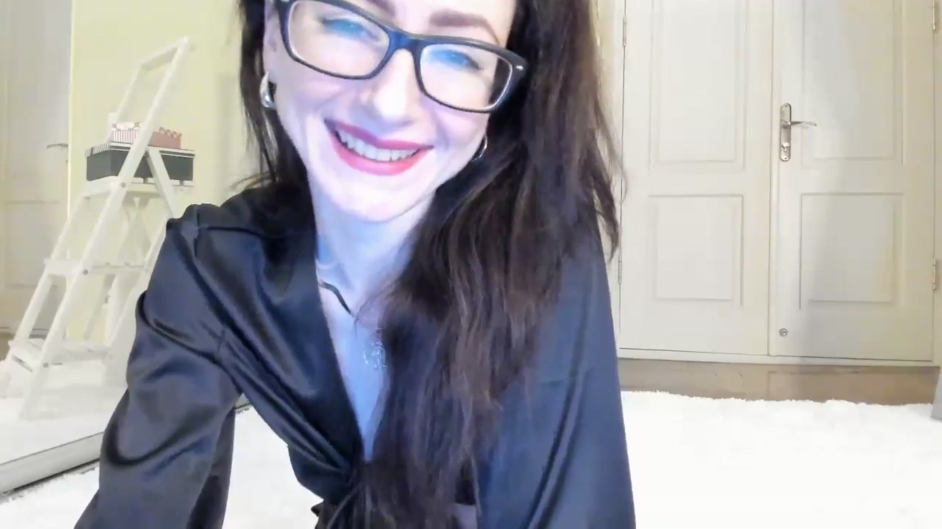Gallery image thumbnail from Baby_Jewel's myfreecams stream on, 12/18/2024, 11:50 image 10 of 20