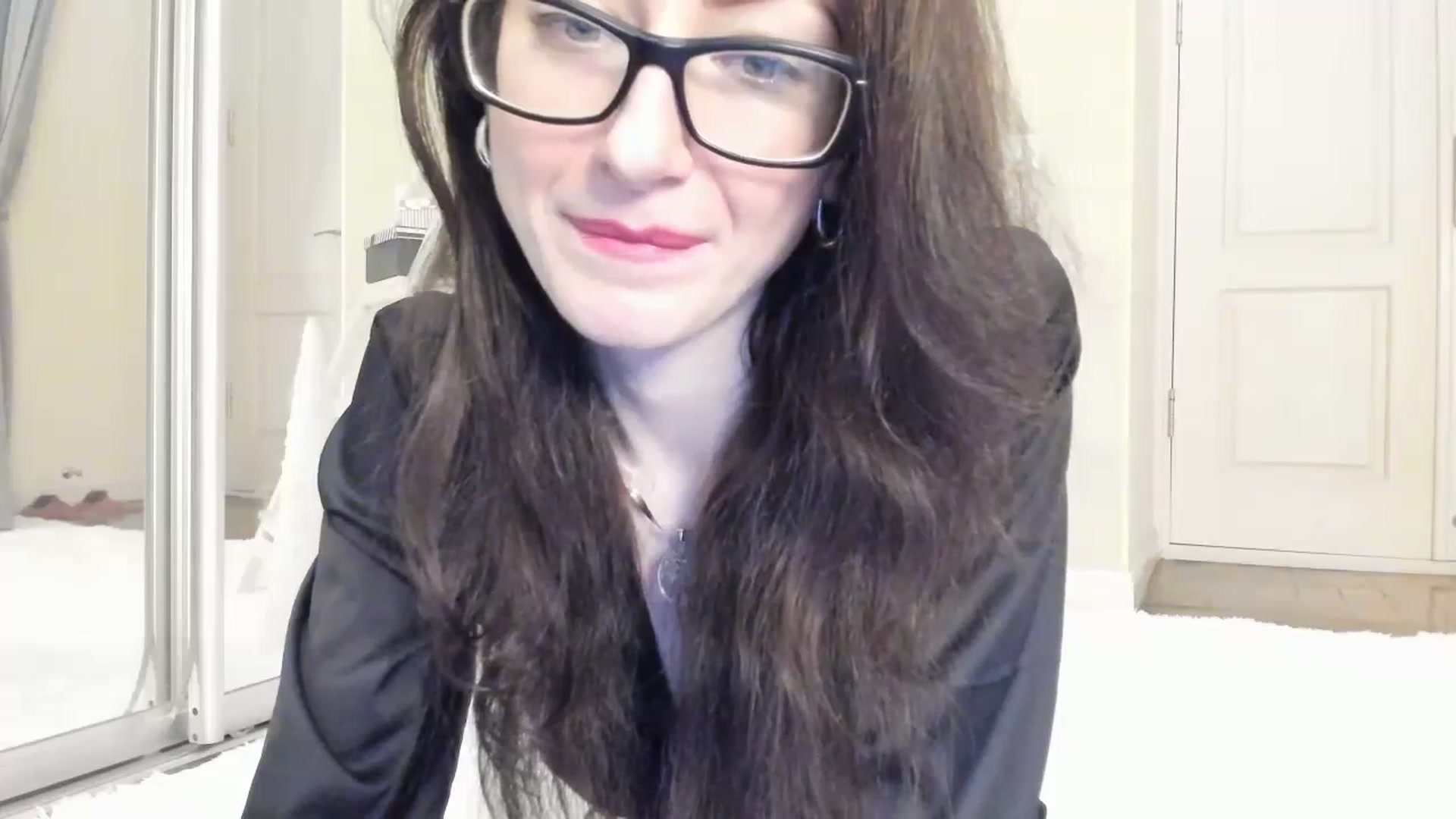 Gallery image thumbnail from Baby_Jewel's myfreecams stream on, 12/18/2024, 14:21 image 2 of 20