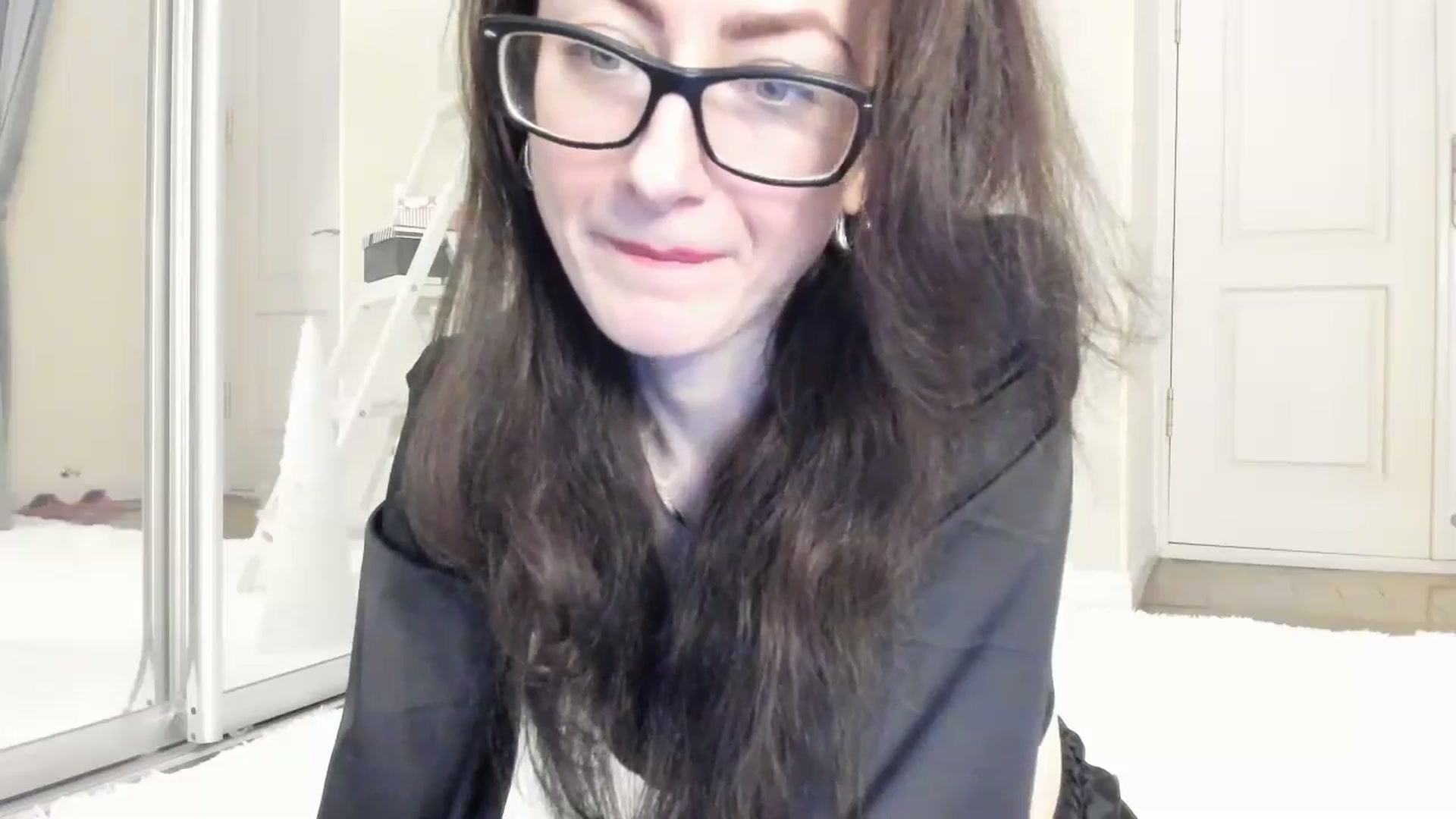 Gallery image thumbnail from Baby_Jewel's myfreecams stream on, 12/18/2024, 14:21 image 3 of 20