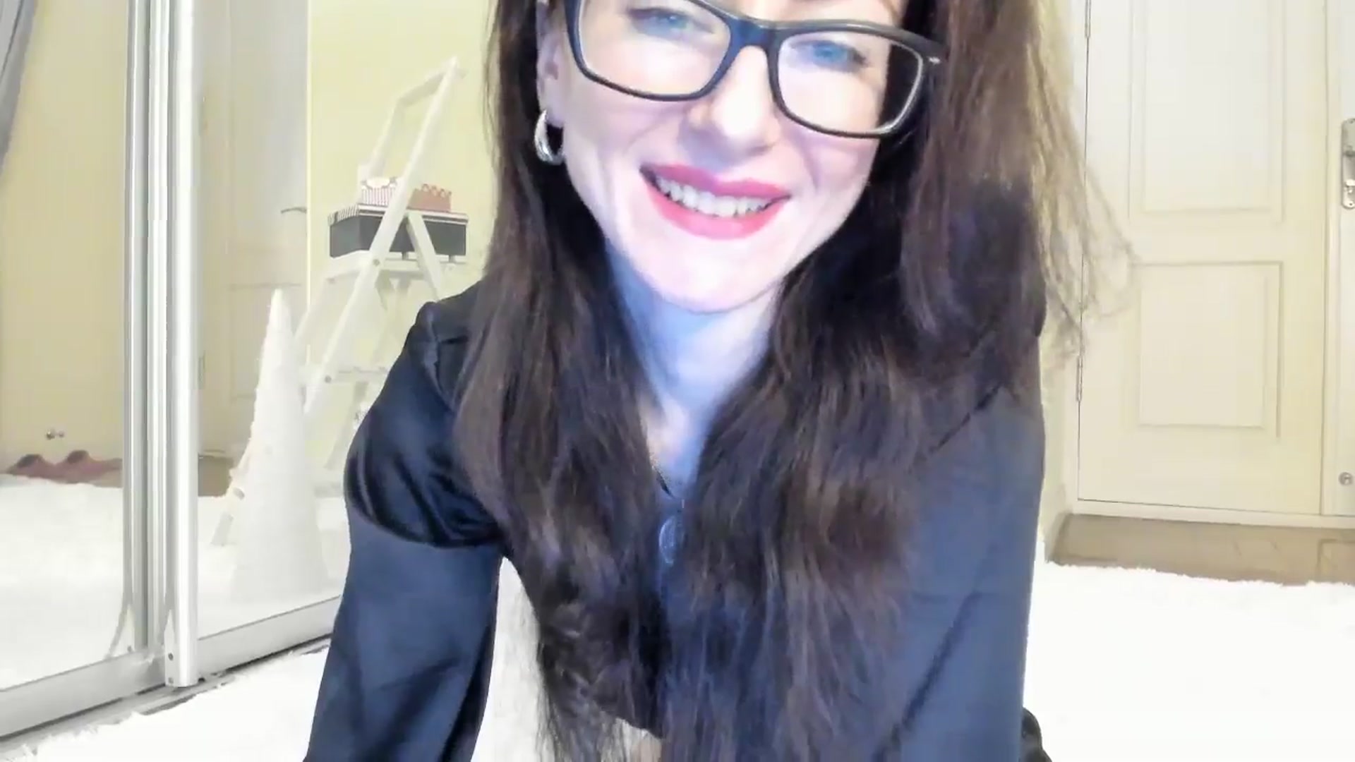 Gallery image thumbnail from Baby_Jewel's myfreecams stream on, 12/18/2024, 14:21 image 5 of 20