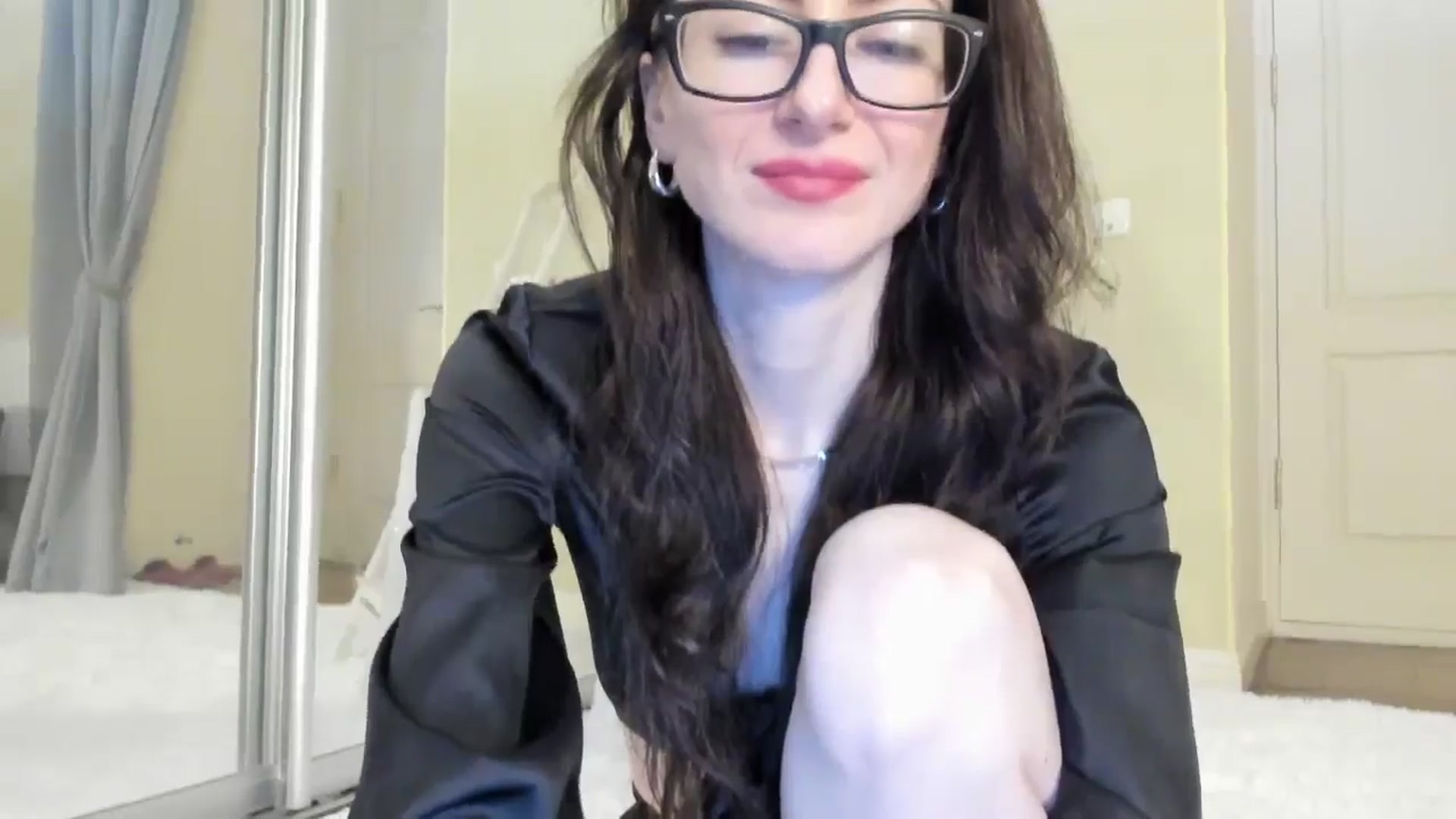 Gallery image thumbnail from Baby_Jewel's myfreecams stream on, 12/18/2024, 16:52 image 4 of 20