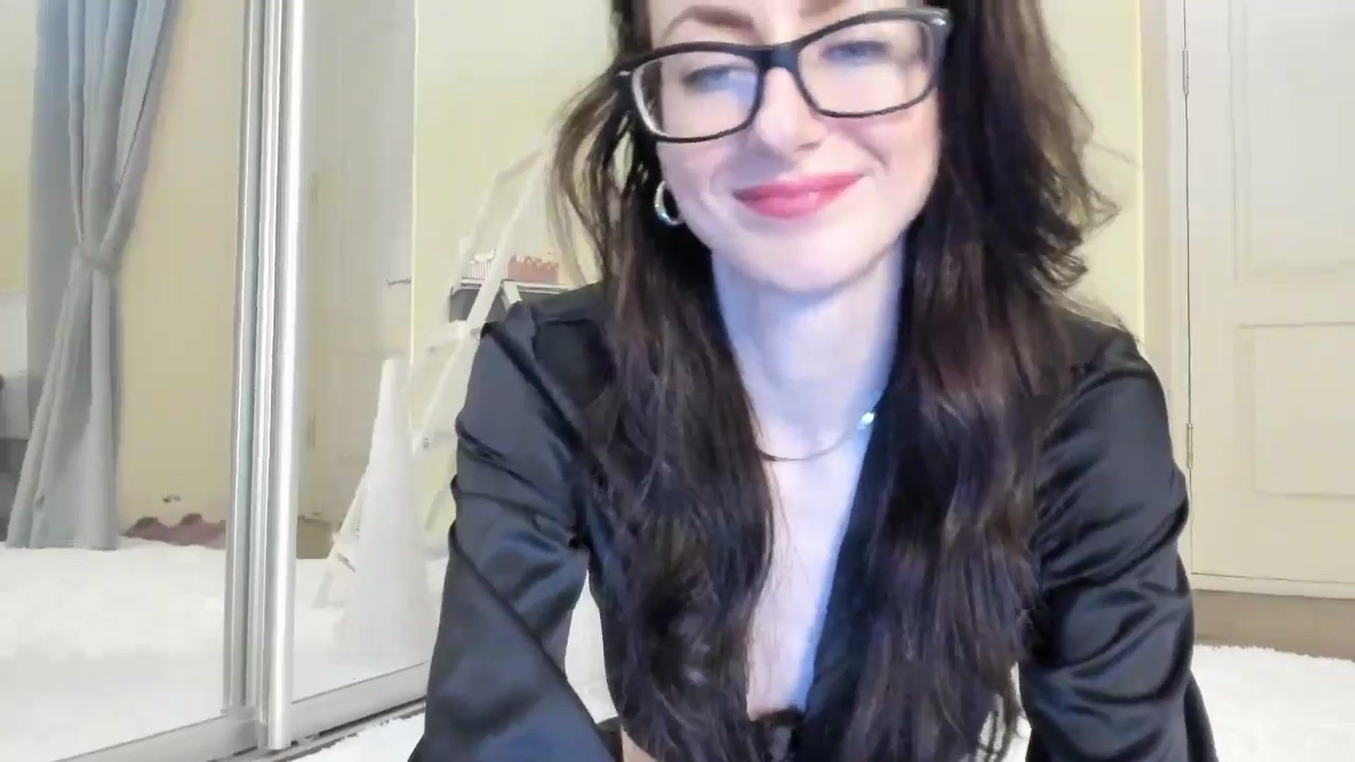 Gallery image thumbnail from Baby_Jewel's myfreecams stream on, 12/18/2024, 16:52 image 2 of 20