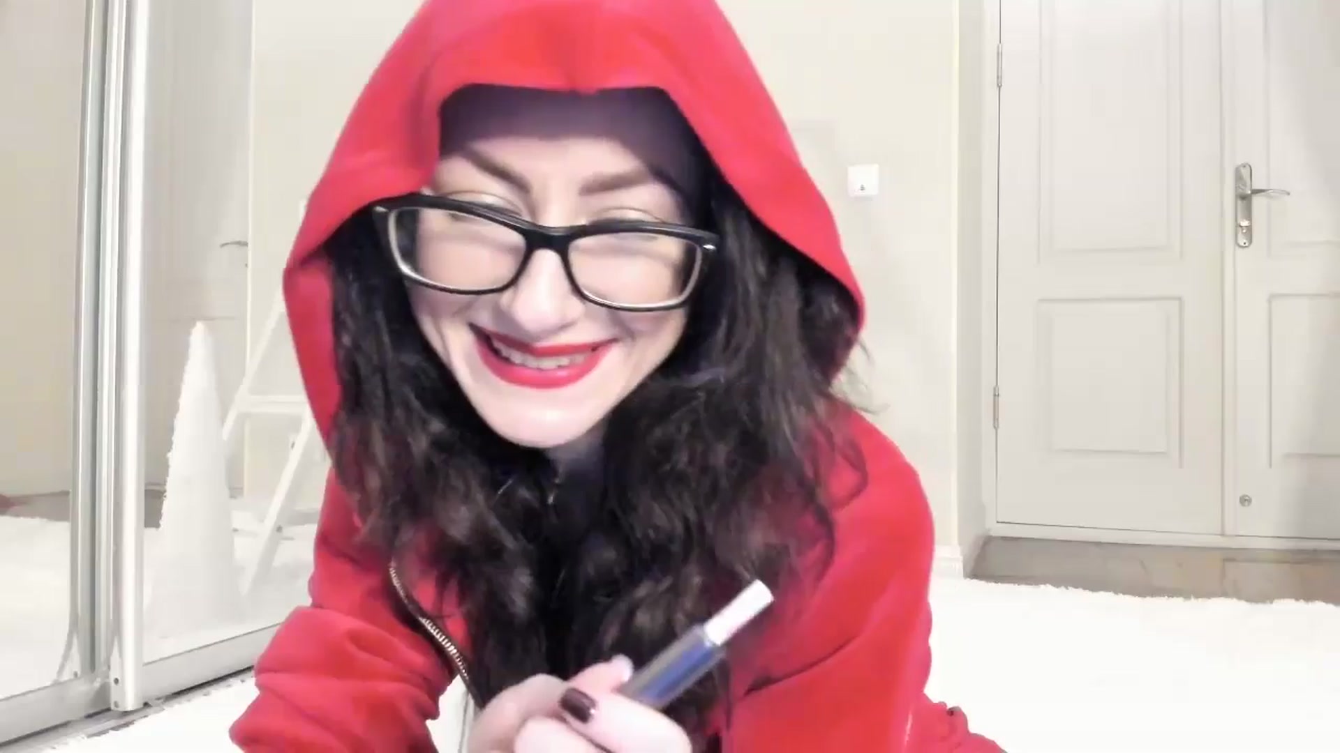 Gallery image thumbnail from Baby_Jewel's myfreecams stream on, 12/19/2024, 15:06 image 14 of 20