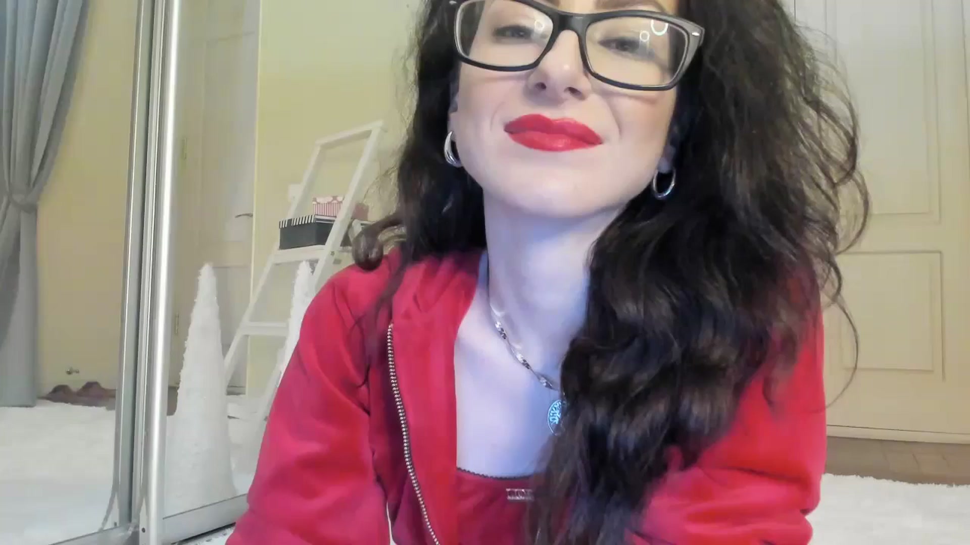 Gallery image thumbnail from Baby_Jewel's myfreecams stream on, 12/19/2024, 17:10 image 12 of 20