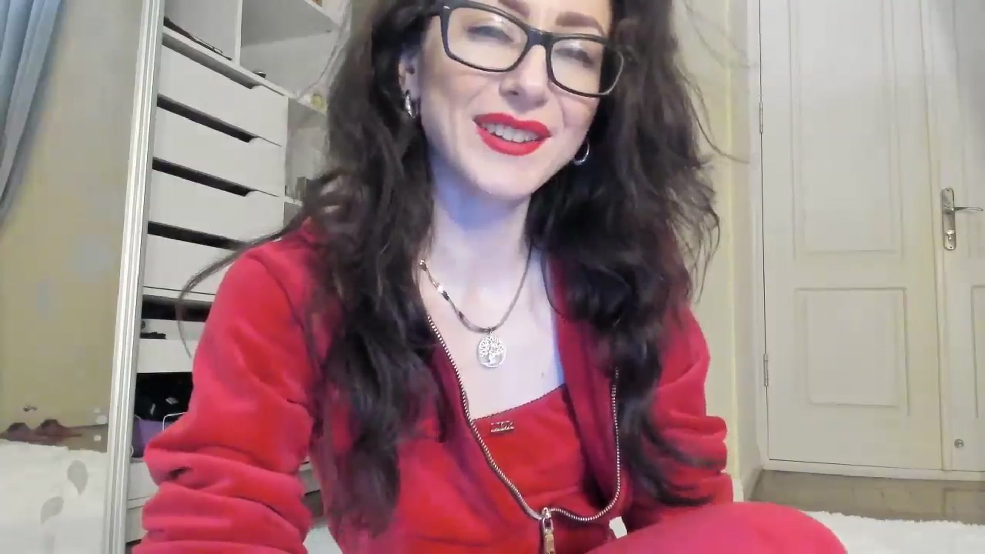 Gallery image thumbnail from Baby_Jewel's myfreecams stream on, 12/19/2024, 17:10 image 2 of 20
