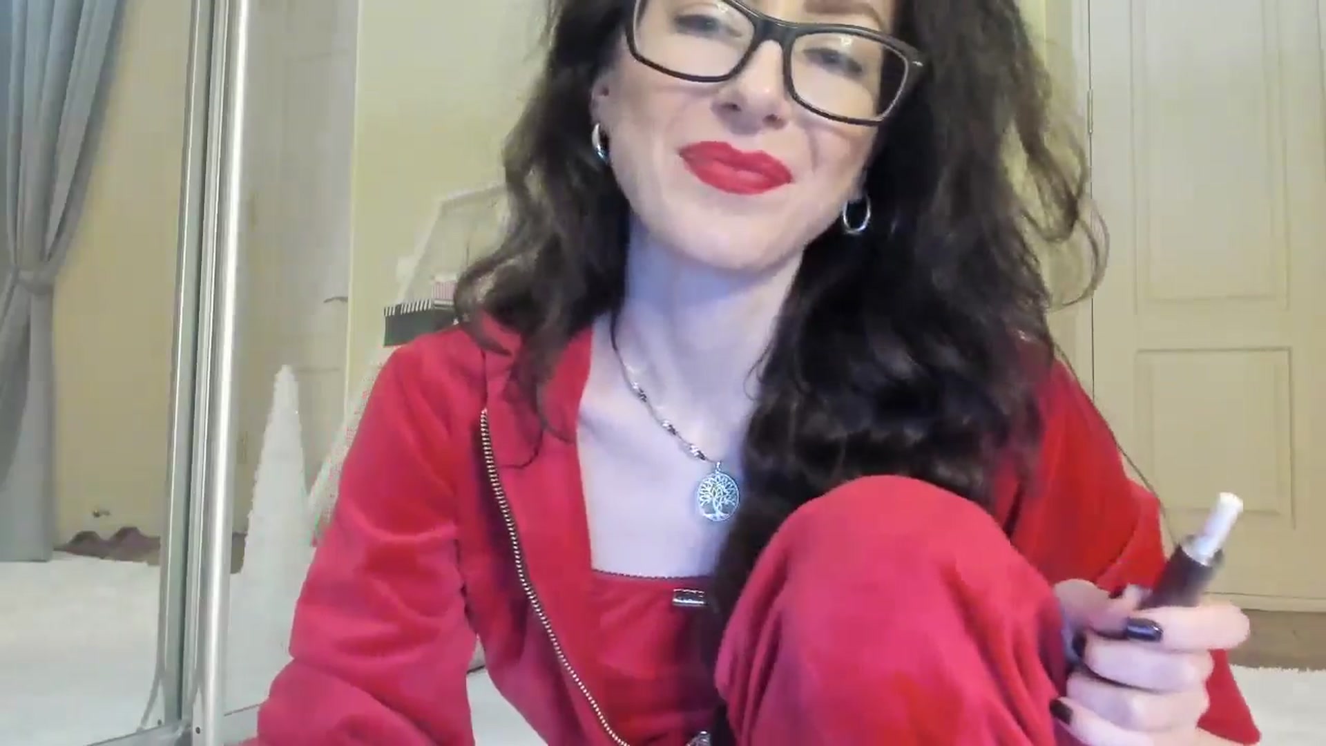 Gallery image thumbnail from Baby_Jewel's myfreecams stream on, 12/19/2024, 17:10 image 14 of 20